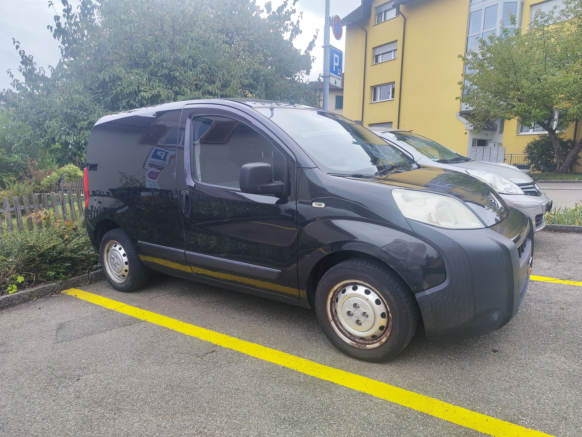 PEUGEOT Bipper 1.3 HDi-image-1