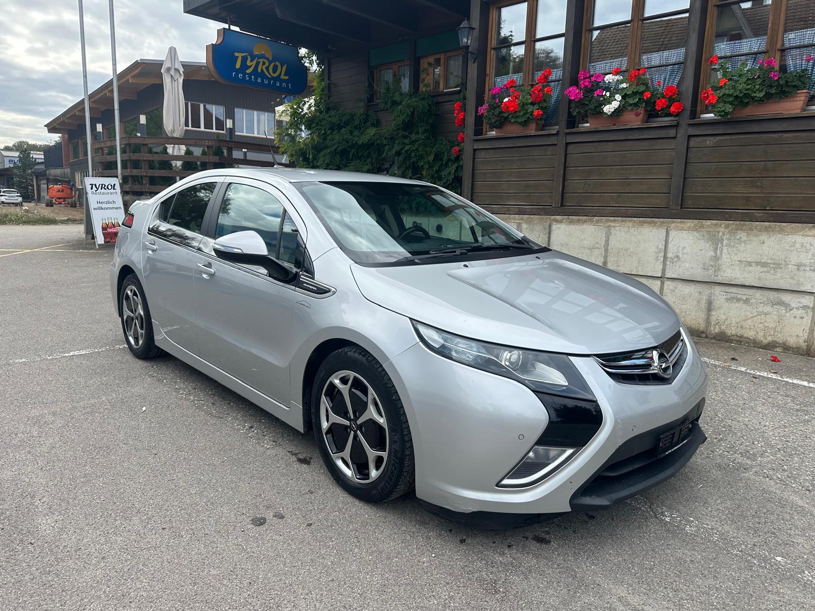OPEL Ampera E-REV-image-0