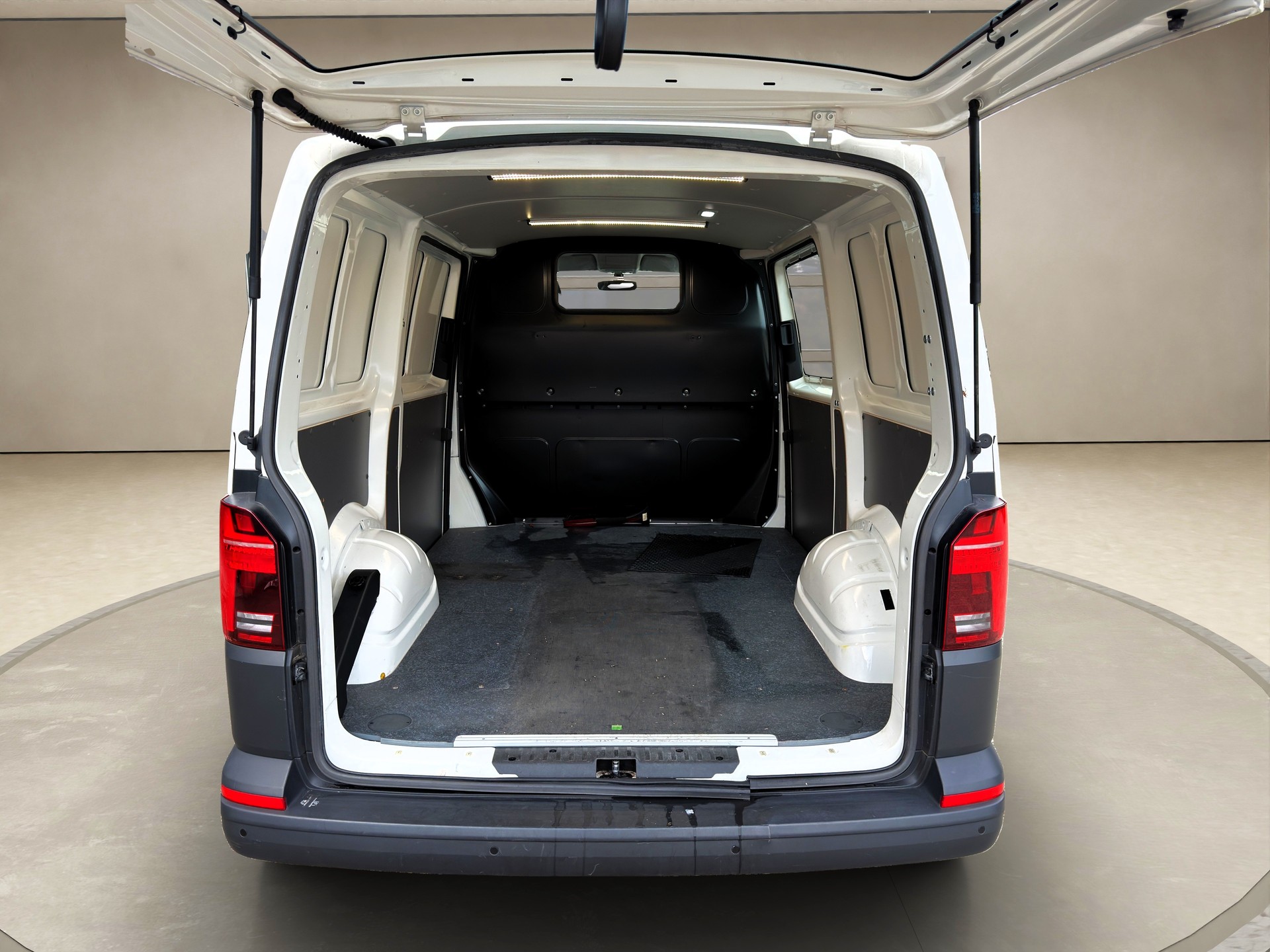 VW T6.1❗Transporter❗2.0 TDI DSG ✅CH-Fahrzeug & Frisch ab MFK✅-image-15