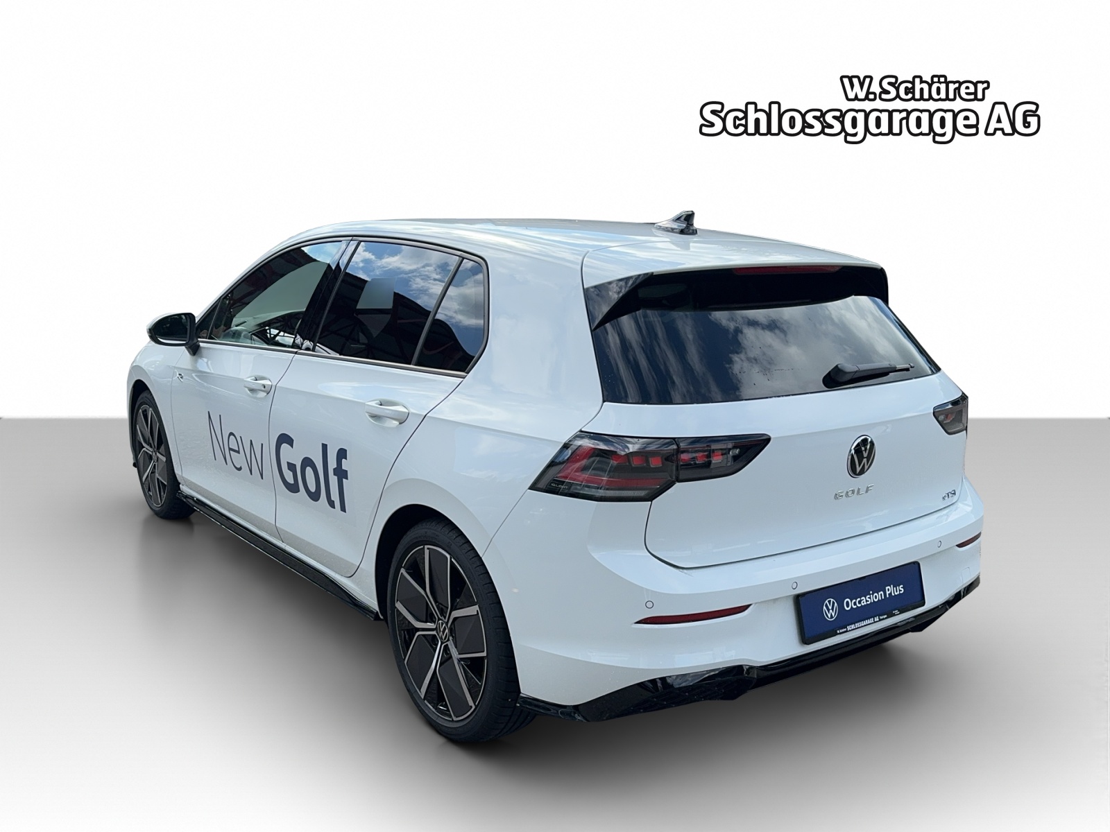 VW Golf 1.5 e TSI mHEV R-Line DSG-image-2