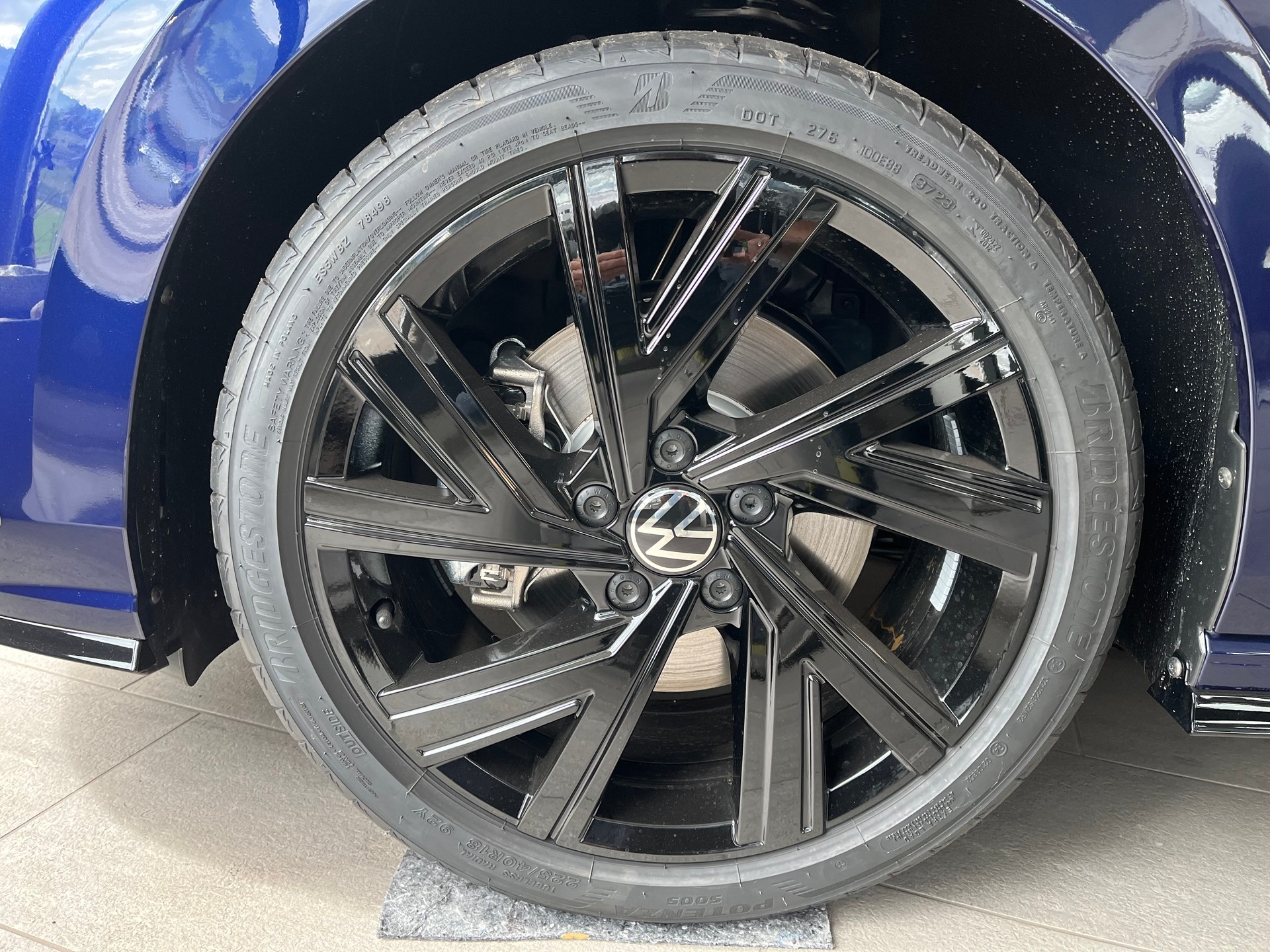 VW Golf 2.0 TSI R-Line DSG 4 Motion-image-13
