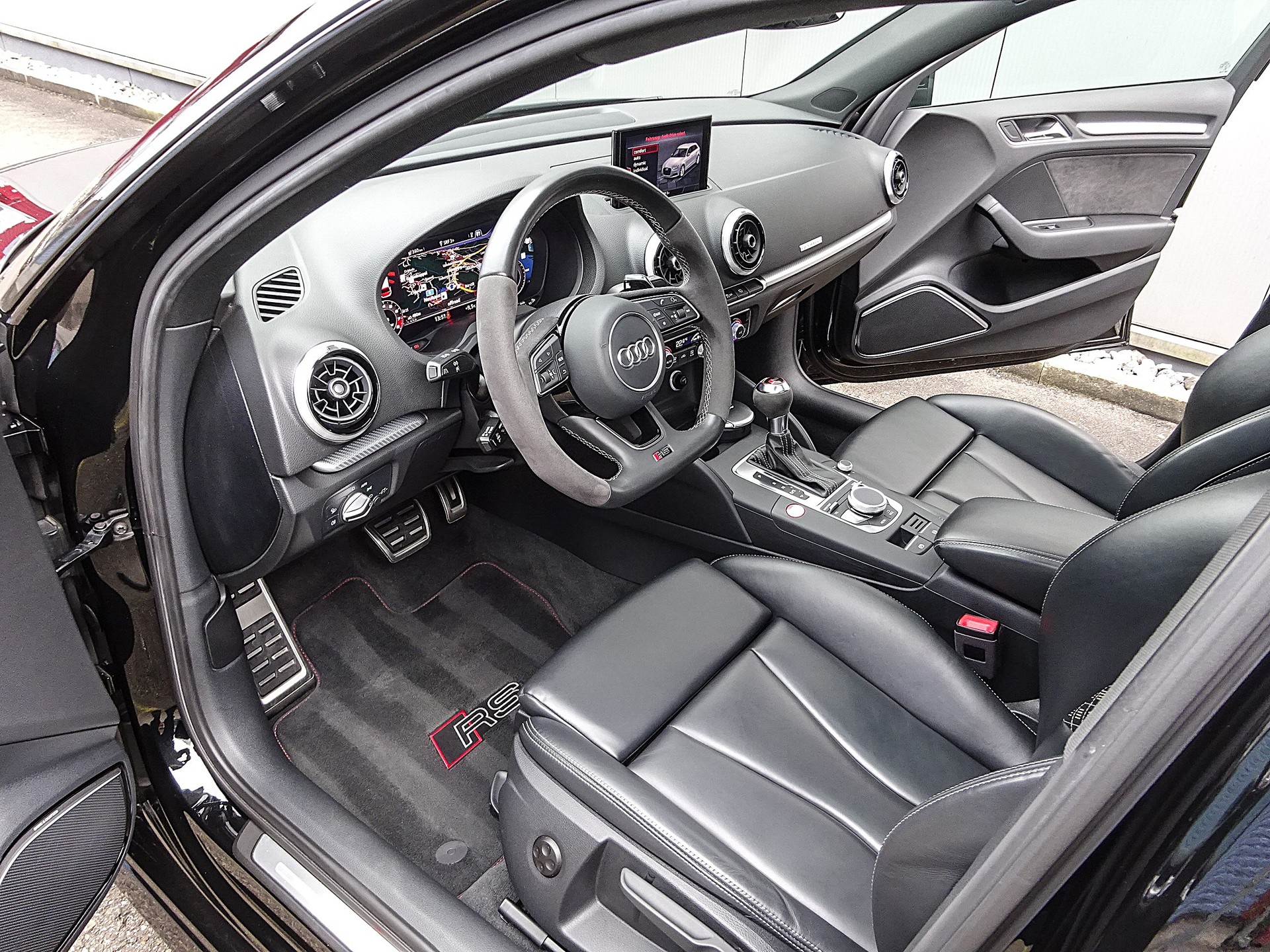 AUDI RS3 Sportback 2.5 TSI quattro S-tronic // CH-Fahrzeug // ABT Motorsport // ohne OPF....-image-10