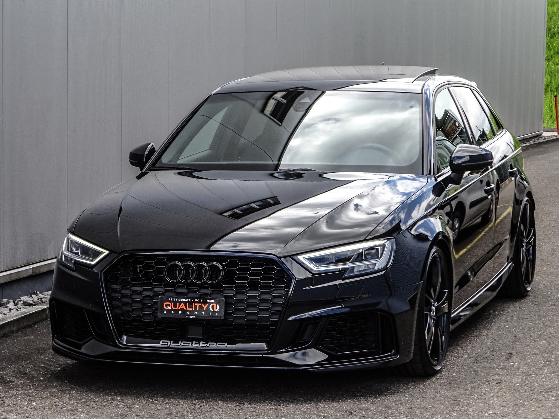 AUDI RS3 Sportback 2.5 TSI quattro S-tronic // CH-Fahrzeug // ABT Motorsport // ohne OPF....-image-1