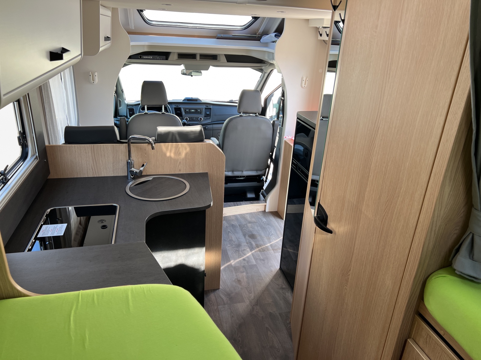 FORD Sunlight CH T670 S Adventure Edition-image-16