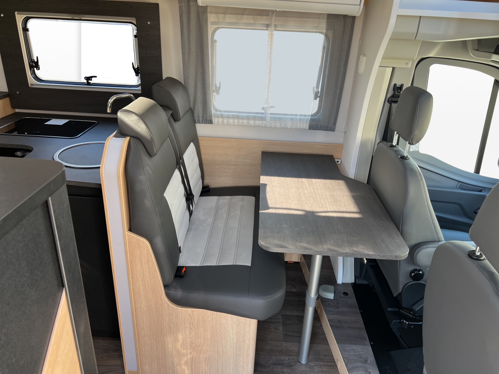 FORD Sunlight CH T670 S Adventure Edition-image-14