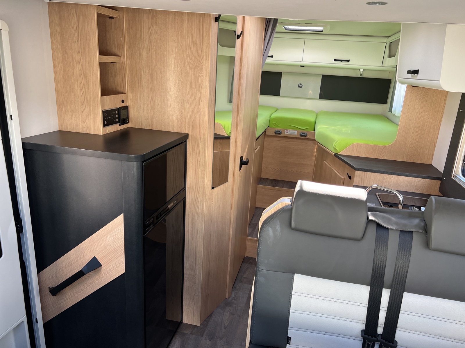 FORD Sunlight CH T670 S Adventure Edition-image-13