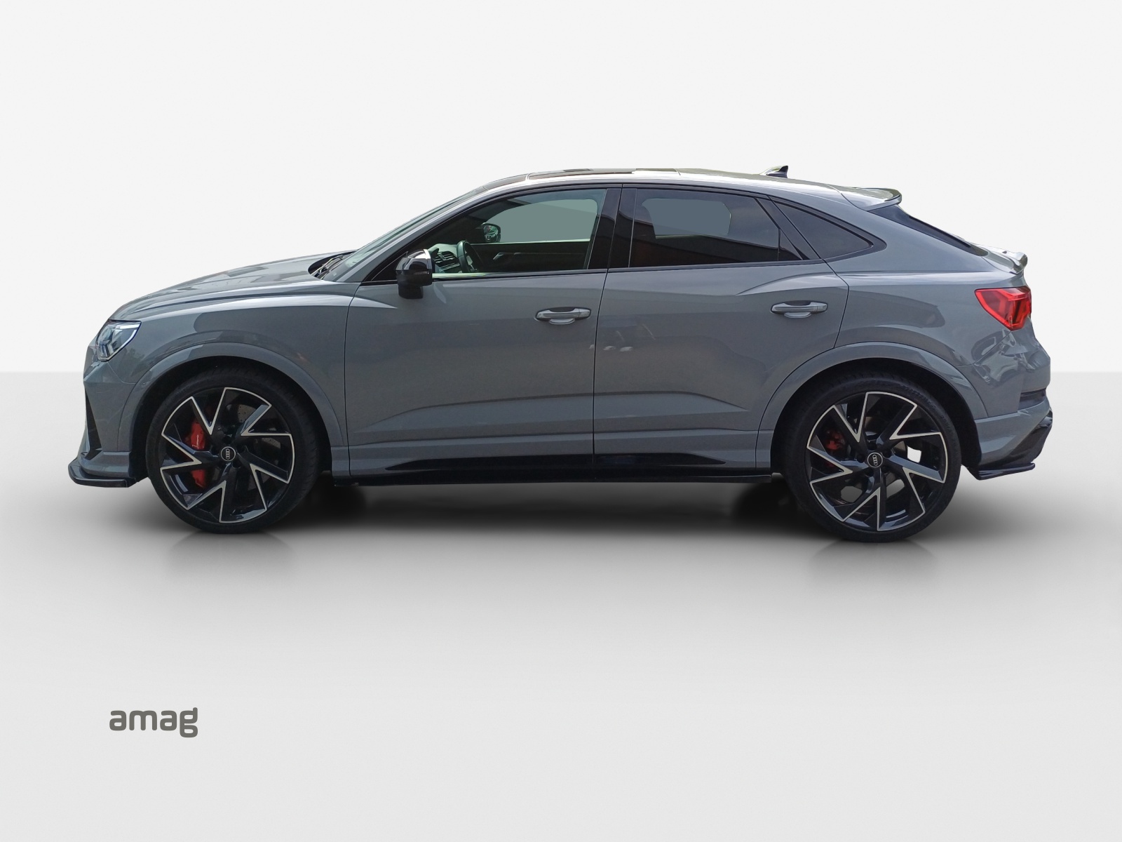 AUDI RS Q3 Sportback quattro S tronic-image-1