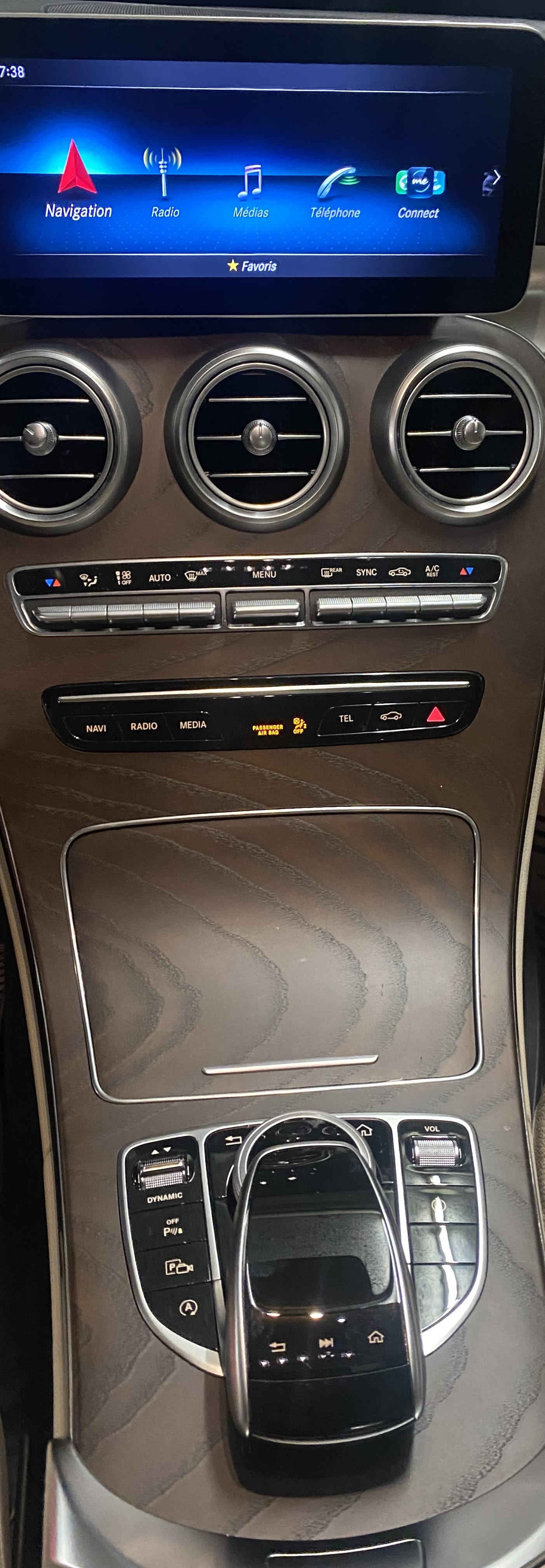 MERCEDES-BENZ C 200 4Matic Avantgarde 9G-Tronic-image-9