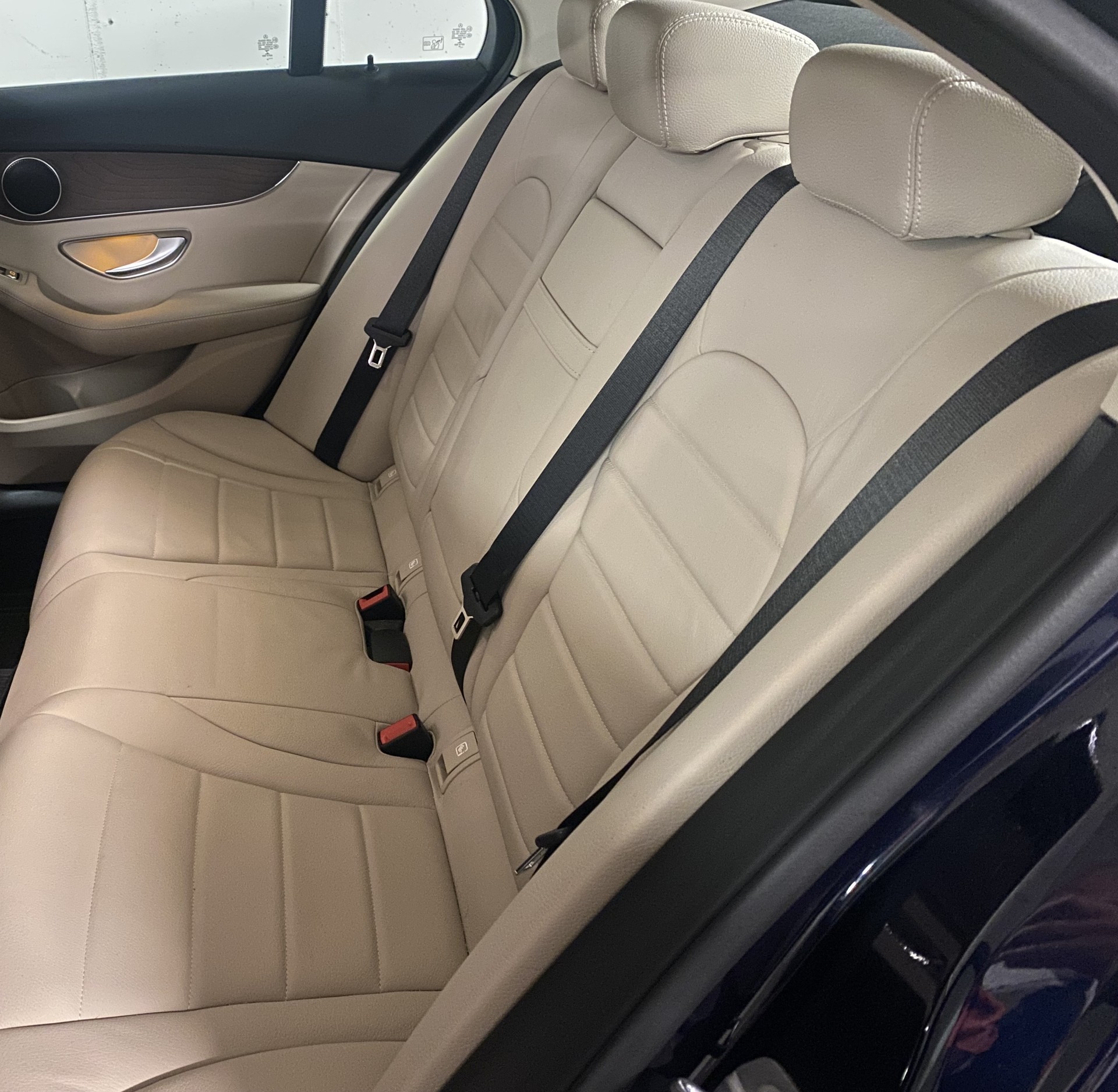 MERCEDES-BENZ C 200 4Matic Avantgarde 9G-Tronic-image-6
