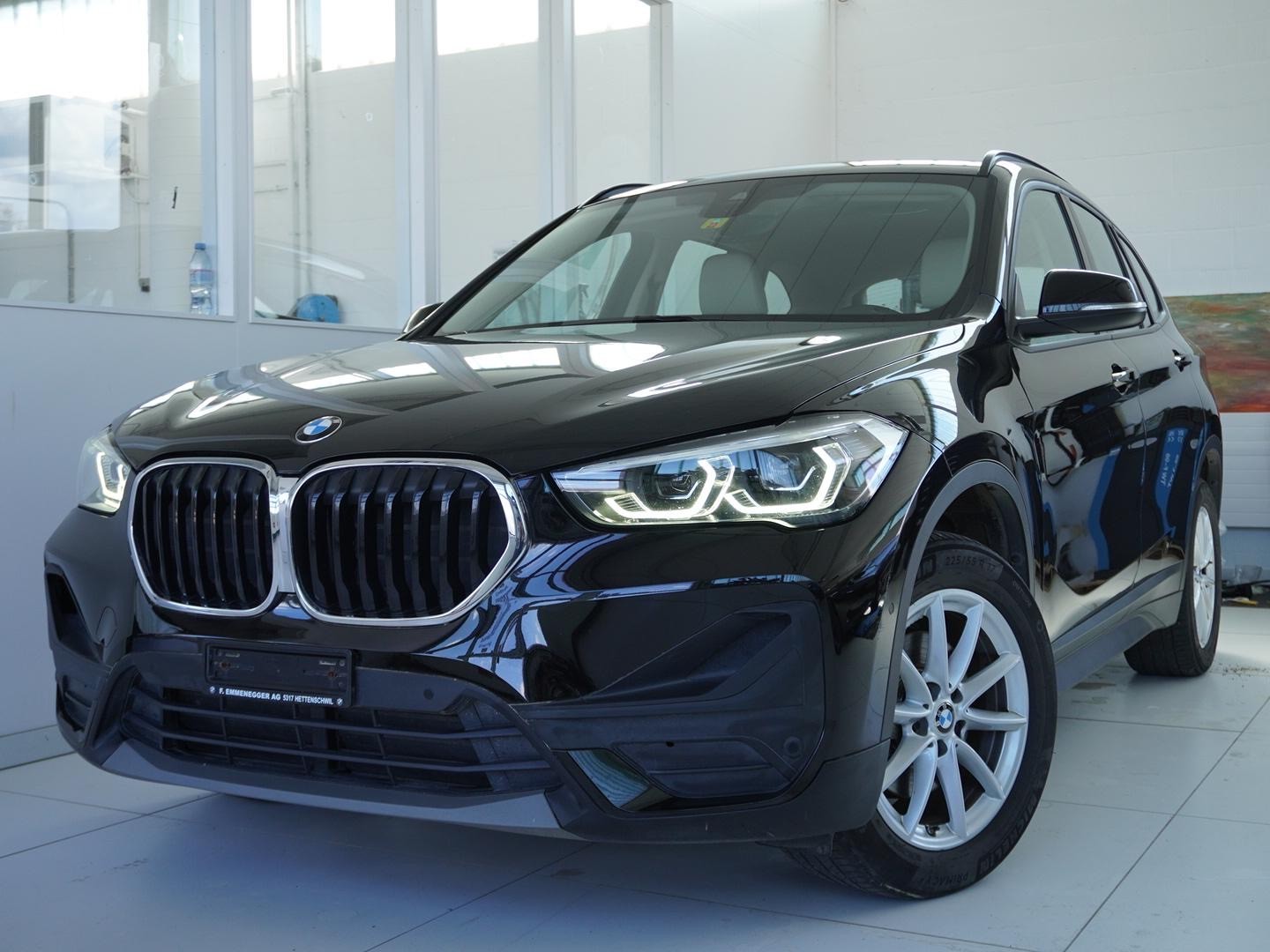 BMW X1 xDrive 18d Essential Edition Steptronic-image-0