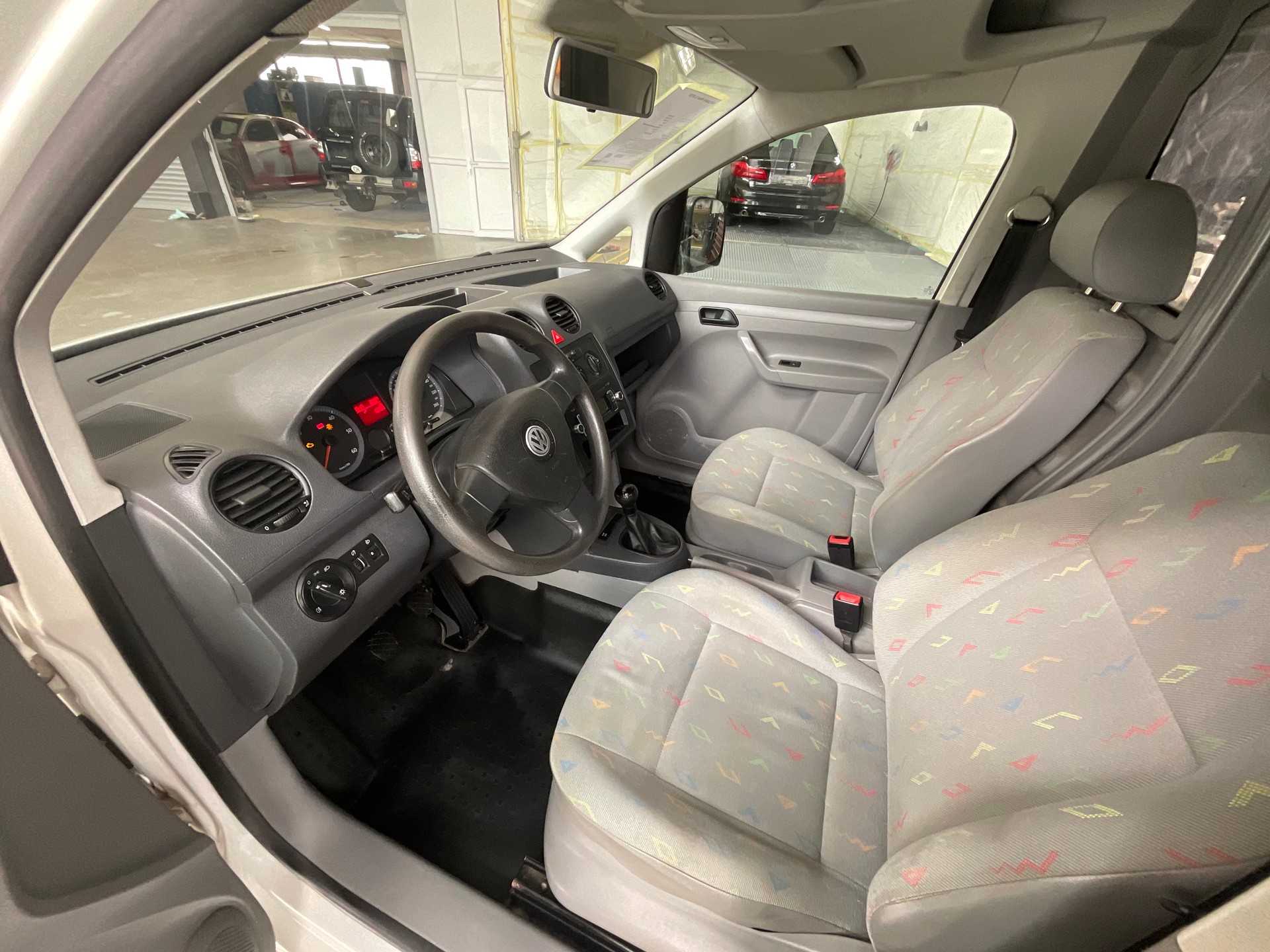 VW Caddy Maxi 1.9TDI-image-6