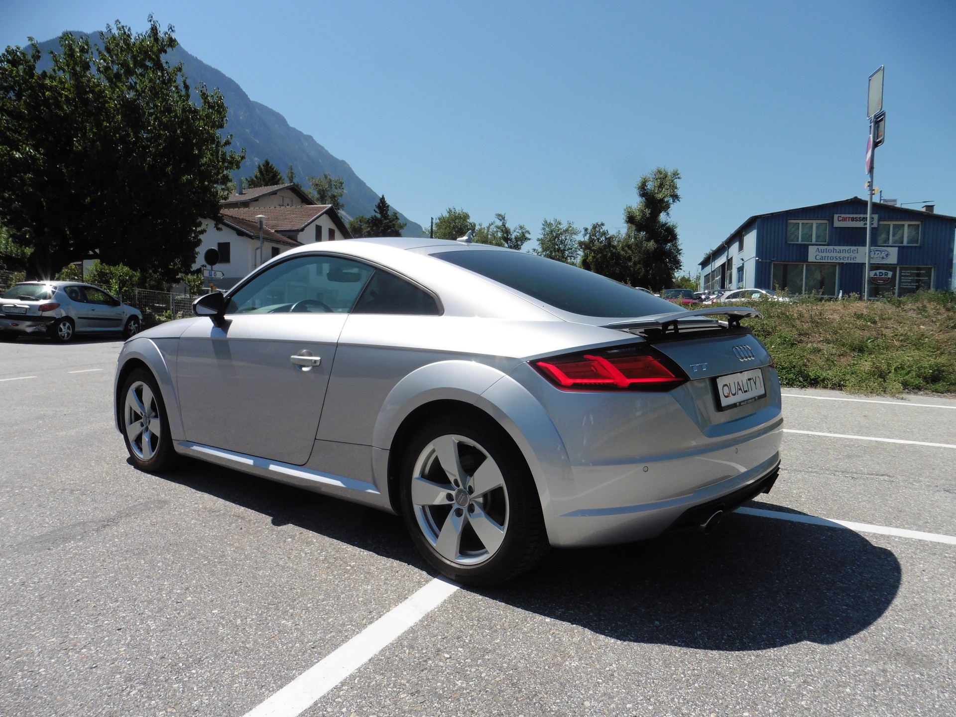 AUDI TT Coupé 2.0 TFSI quattro S-tronic-image-6