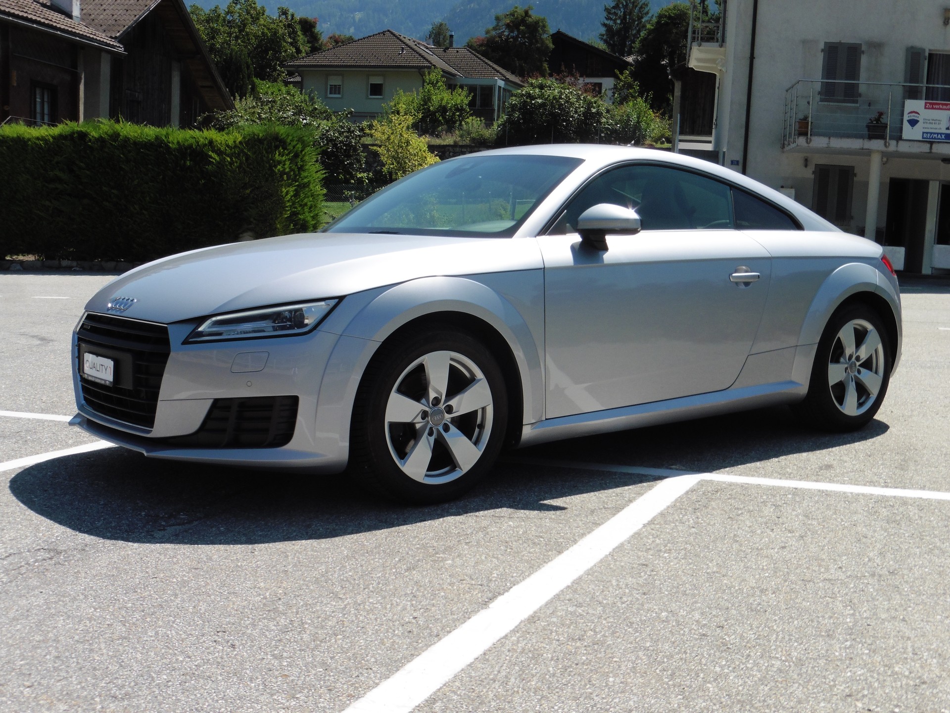 AUDI TT Coupé 2.0 TFSI quattro S-tronic-showroom-element-3