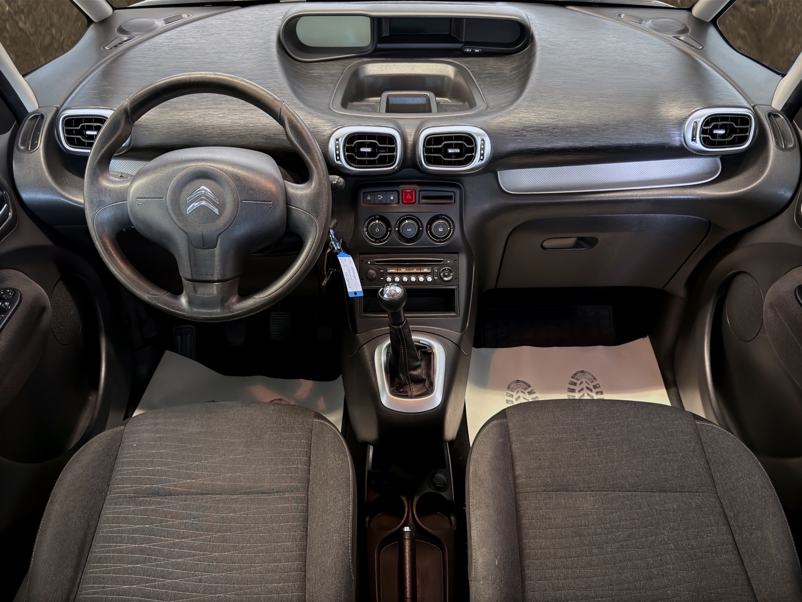 CITROEN C3 Picasso 1.2 Pure Tech Séduction-image-9