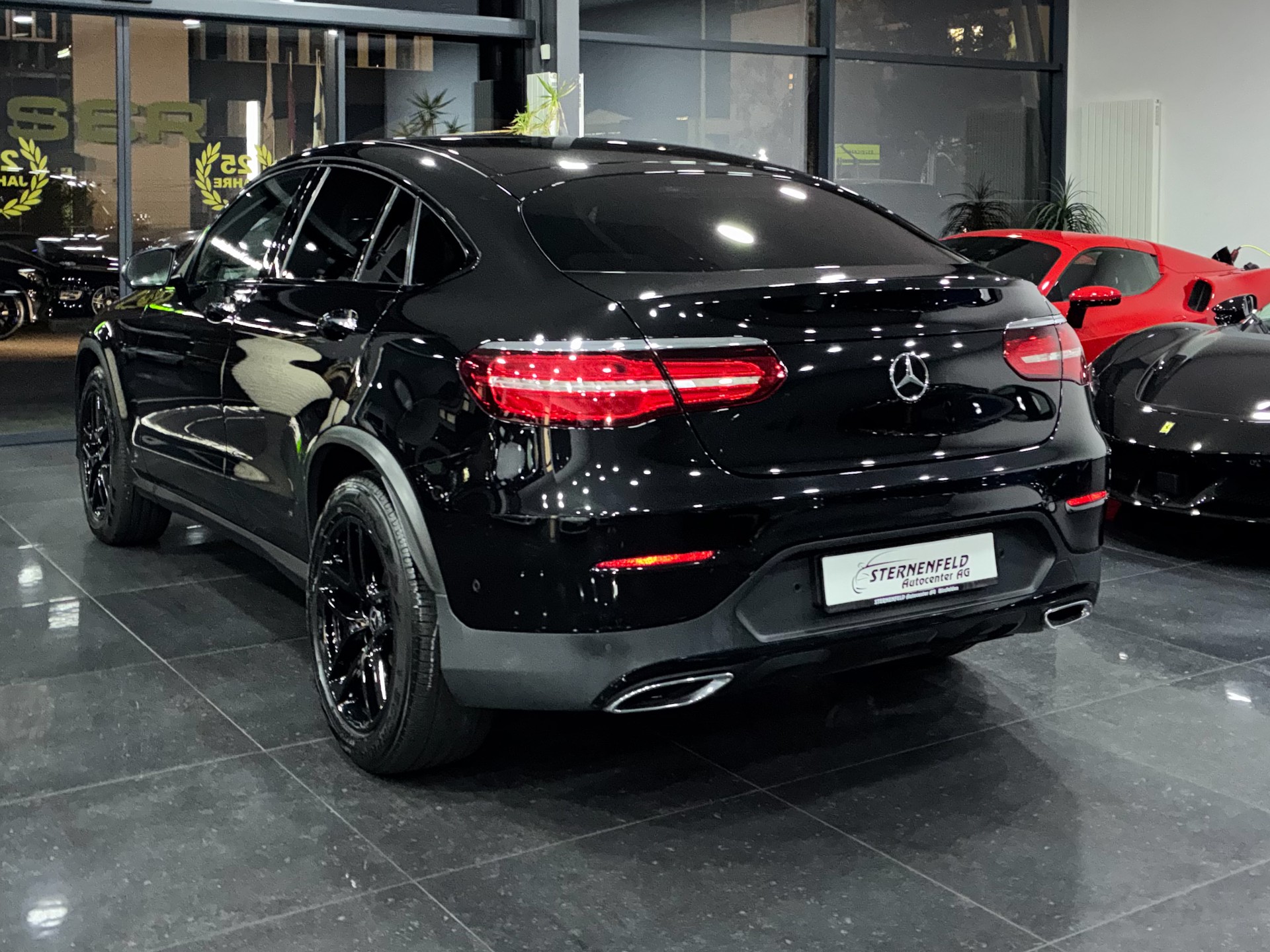 MERCEDES-BENZ GLC Coupé 350 d AMG Line 4Matic 9G-Tronic-image-5