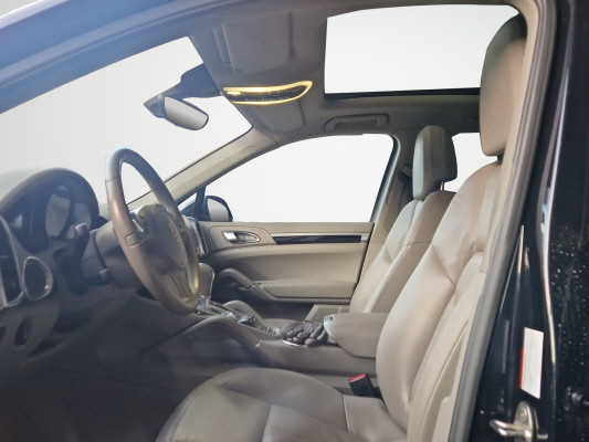 PORSCHE Cayenne Diesel-image-7