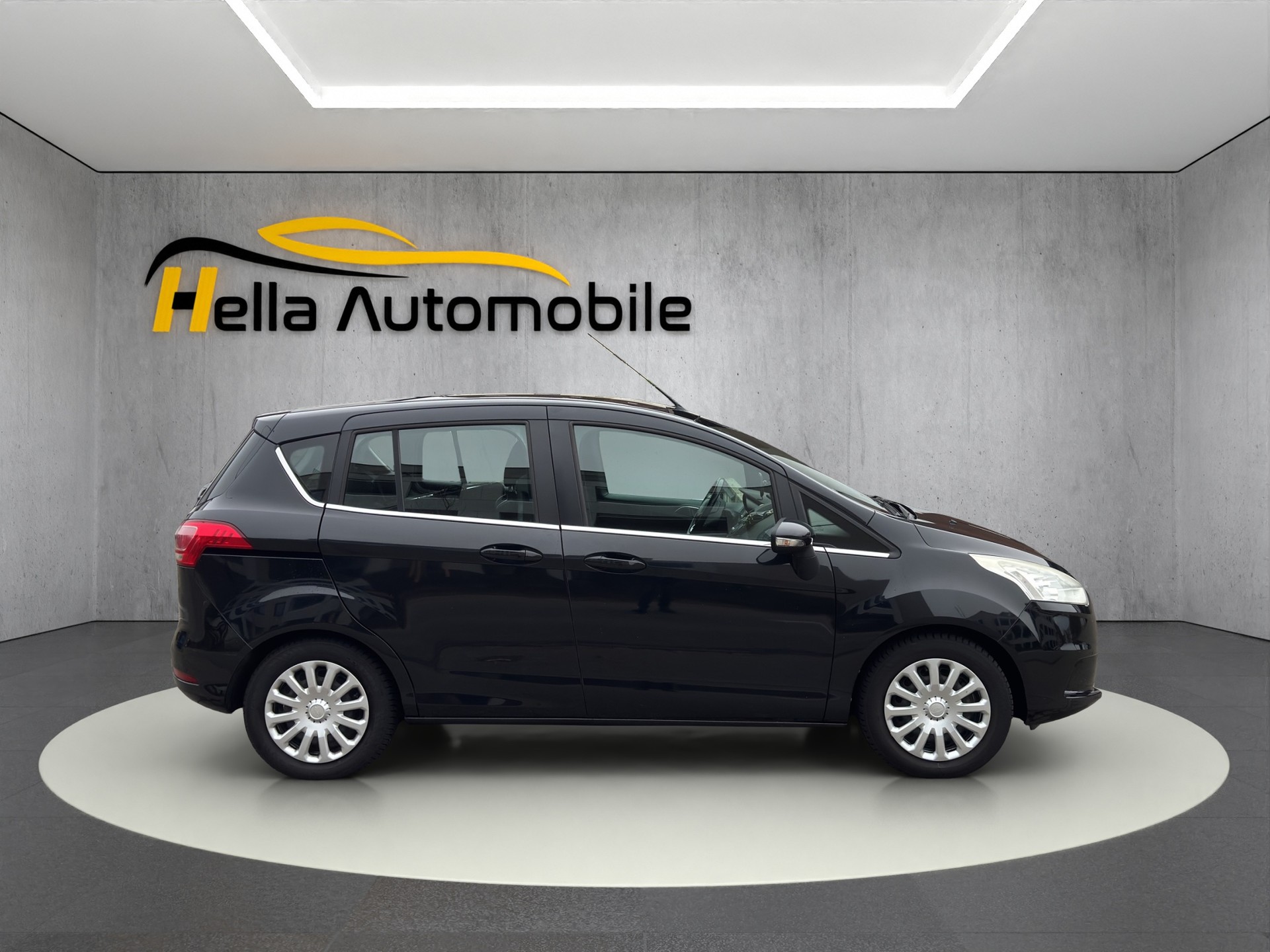FORD B-Max 1.0 SCTi TitaniumX-image-4