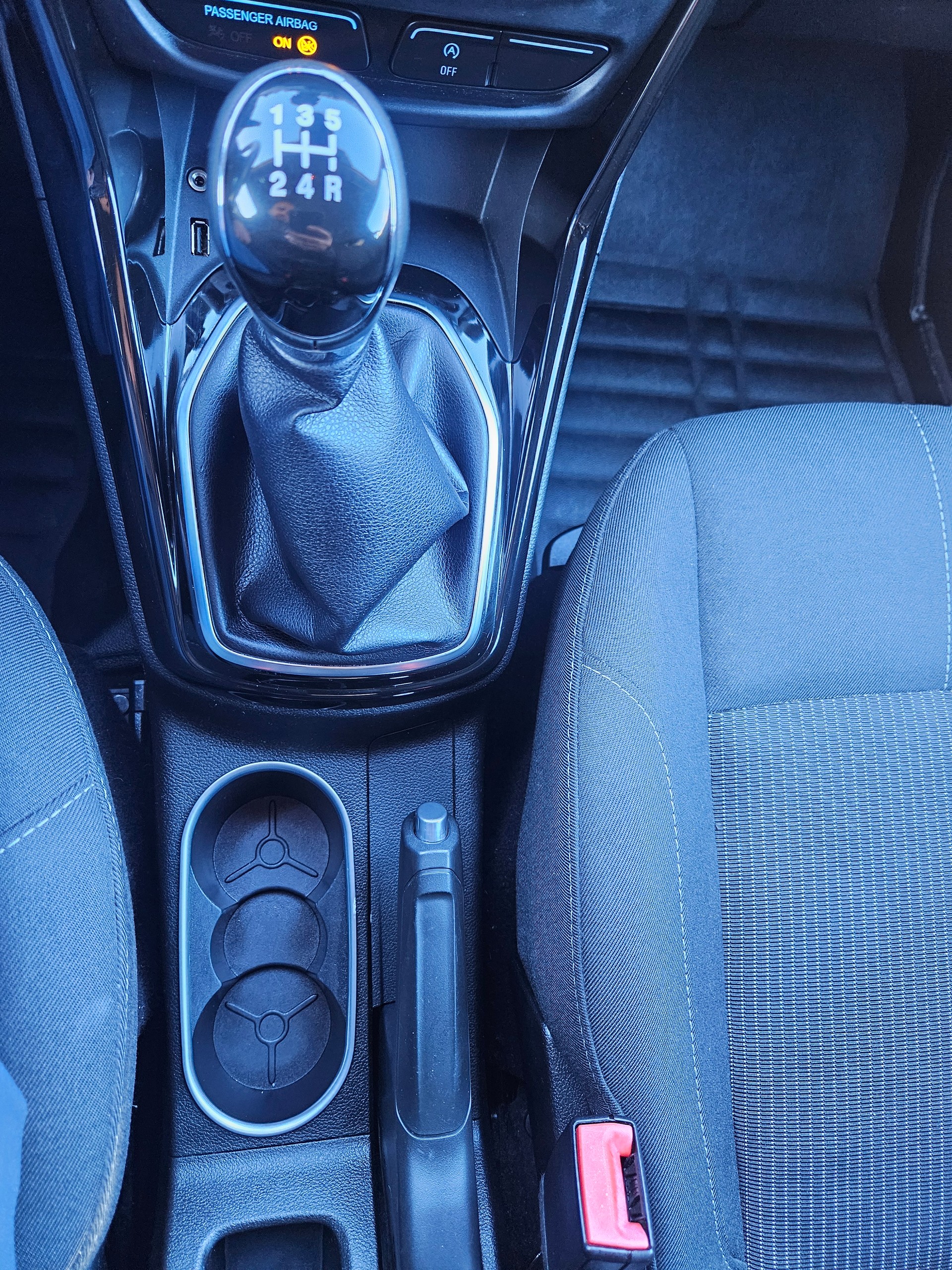 FORD B-Max 1.0 SCTi TitaniumX-image-15
