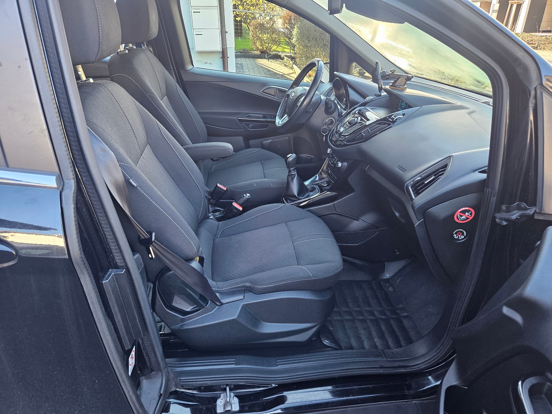FORD B-Max 1.0 SCTi TitaniumX-image-12