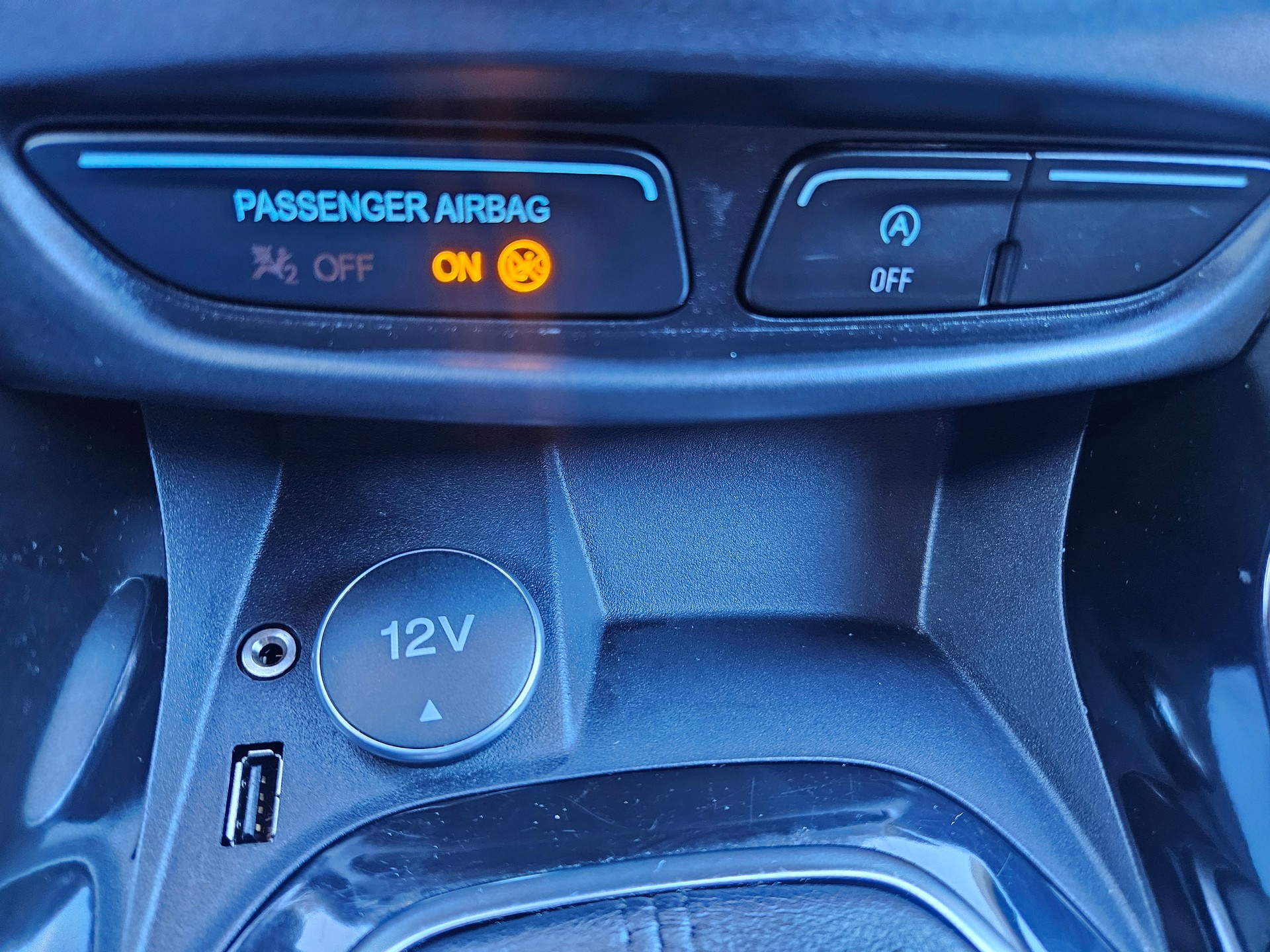 FORD B-Max 1.0 SCTi TitaniumX-image-14