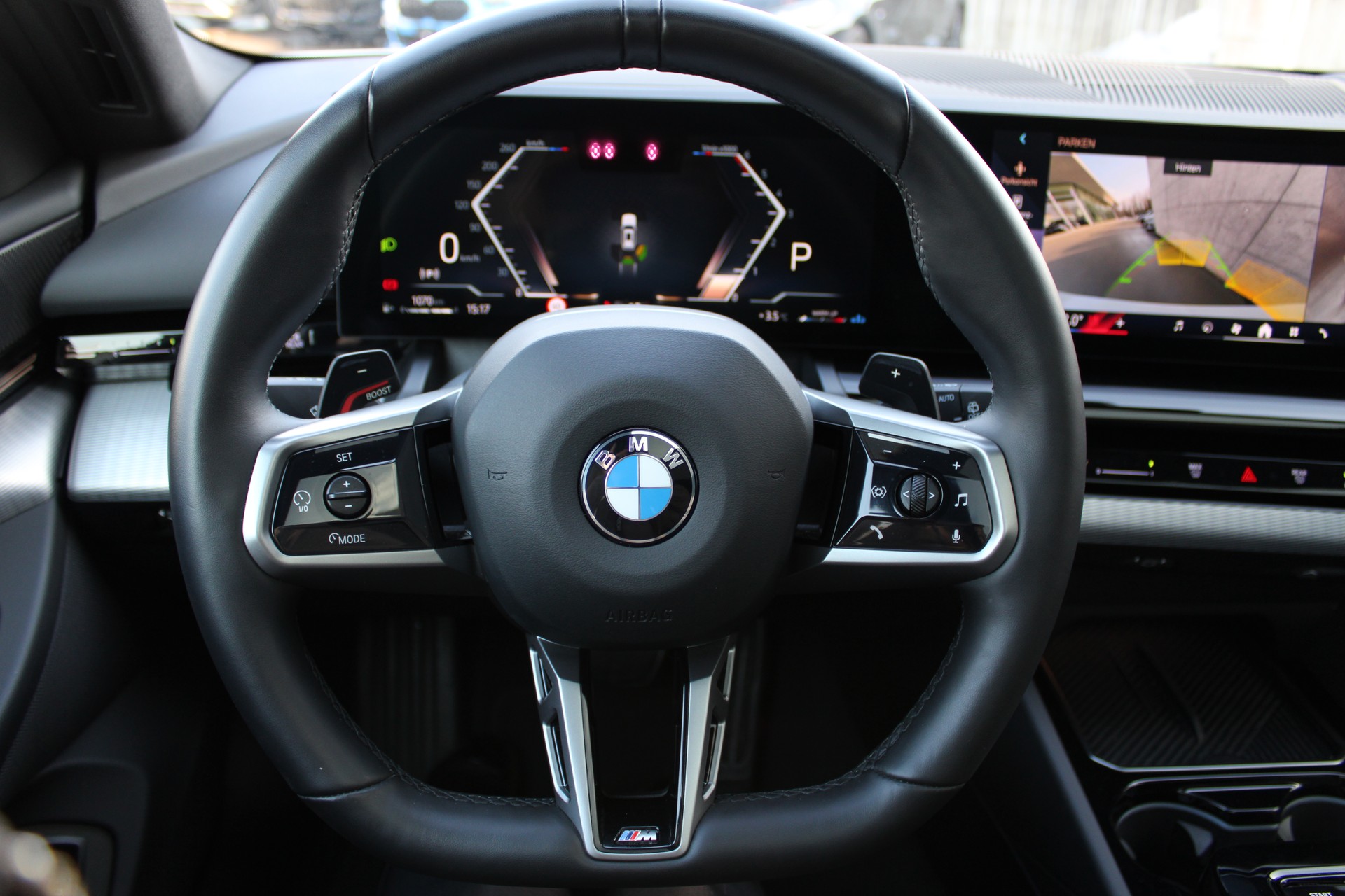 BMW 520d xDrive Touring M Sport-image-5