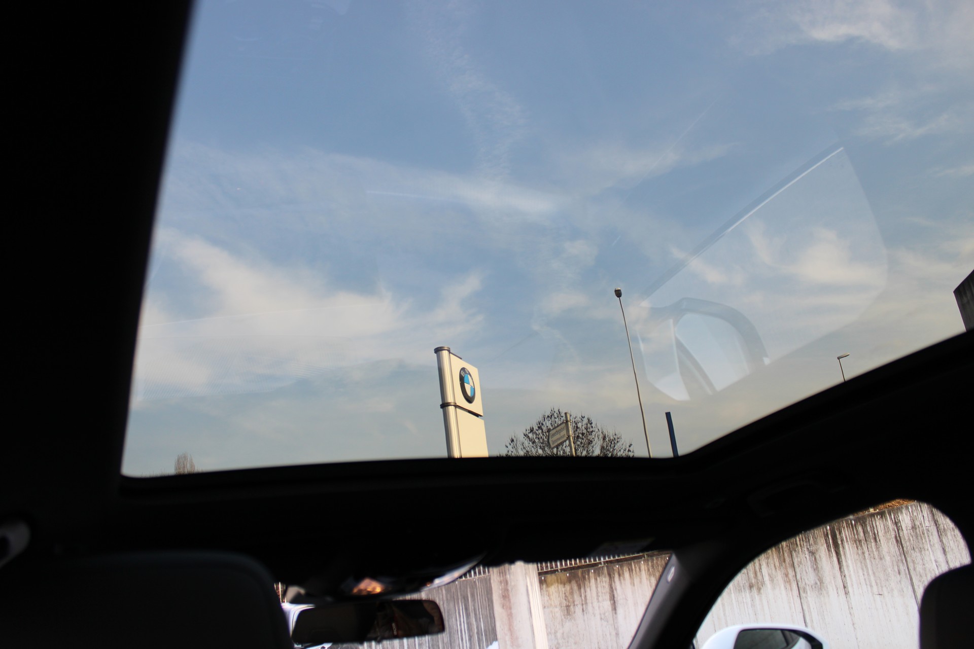 BMW 520d xDrive Touring M Sport-image-15