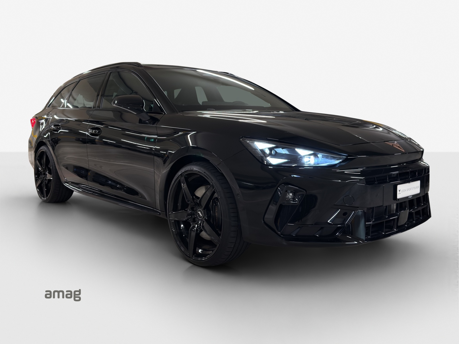 CUPRA LEON ST 1.5 e-HYBRID pHEV Black SymphonyDSG-image-5