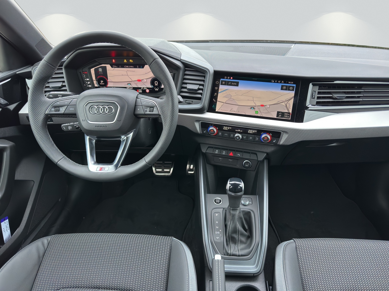 AUDI A1 Sportback 30 TFSI Attraction S-tronic-image-6