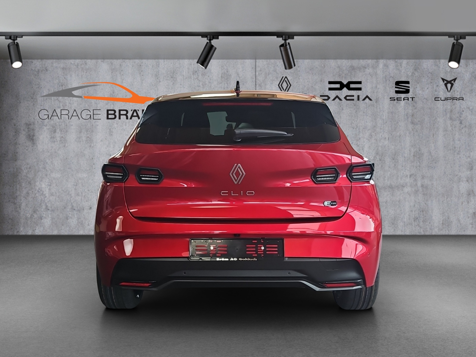 RENAULT Clio 1.8 E-Tech Techno-image-4