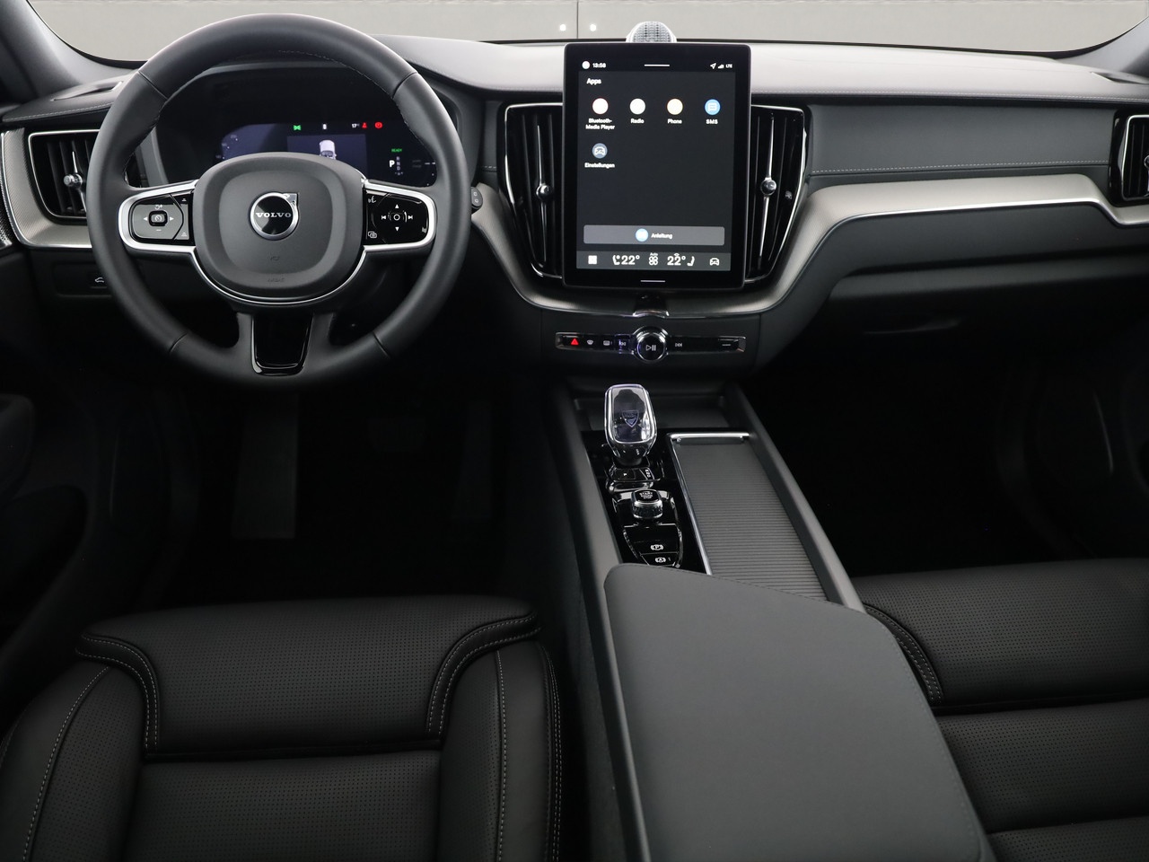 VOLVO XC60 2.0 T6 TE Black Edition eAWD-image-6