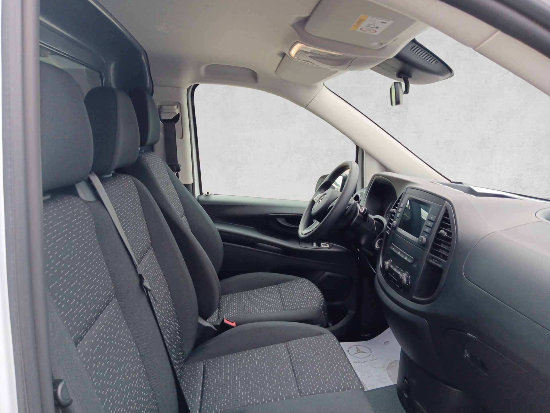 MERCEDES-BENZ eVito 112 KA 3430mm E-image-9