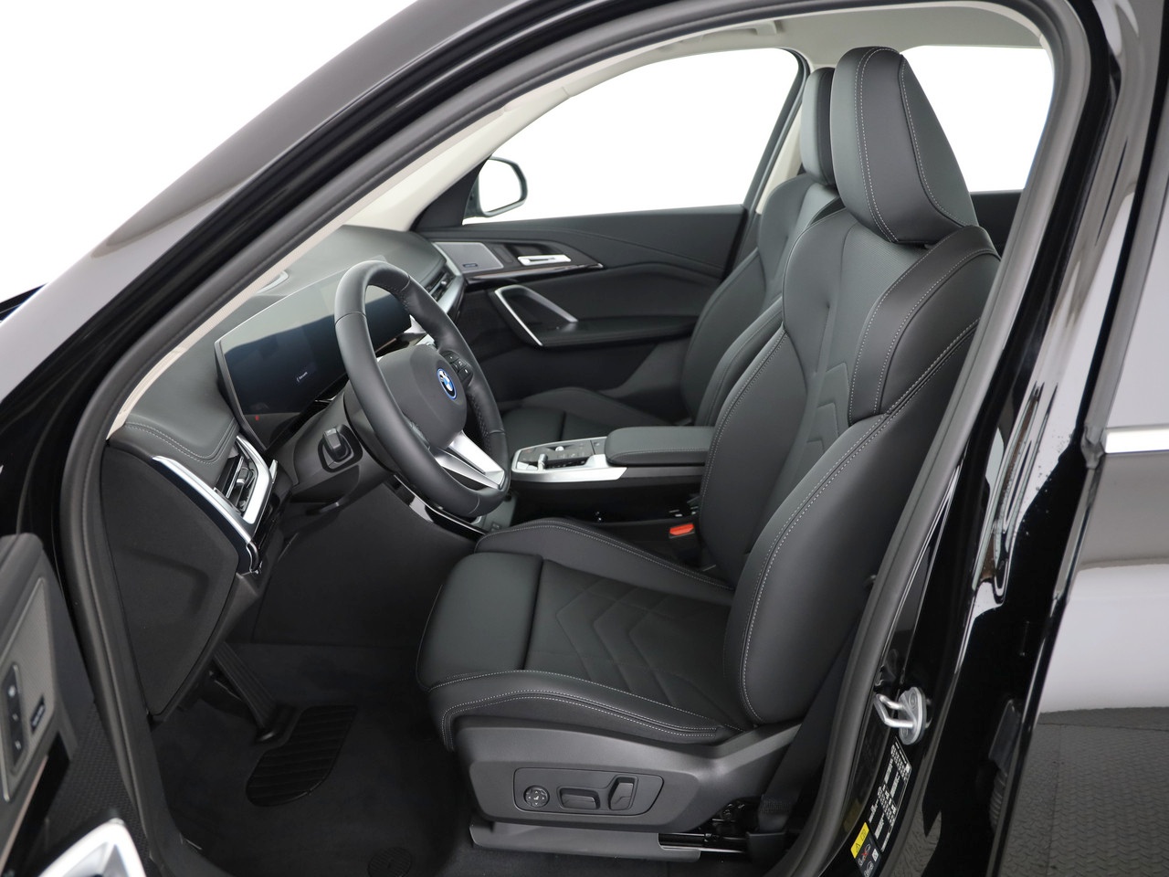 BMW X1 xDrive 25e xLine-image-5