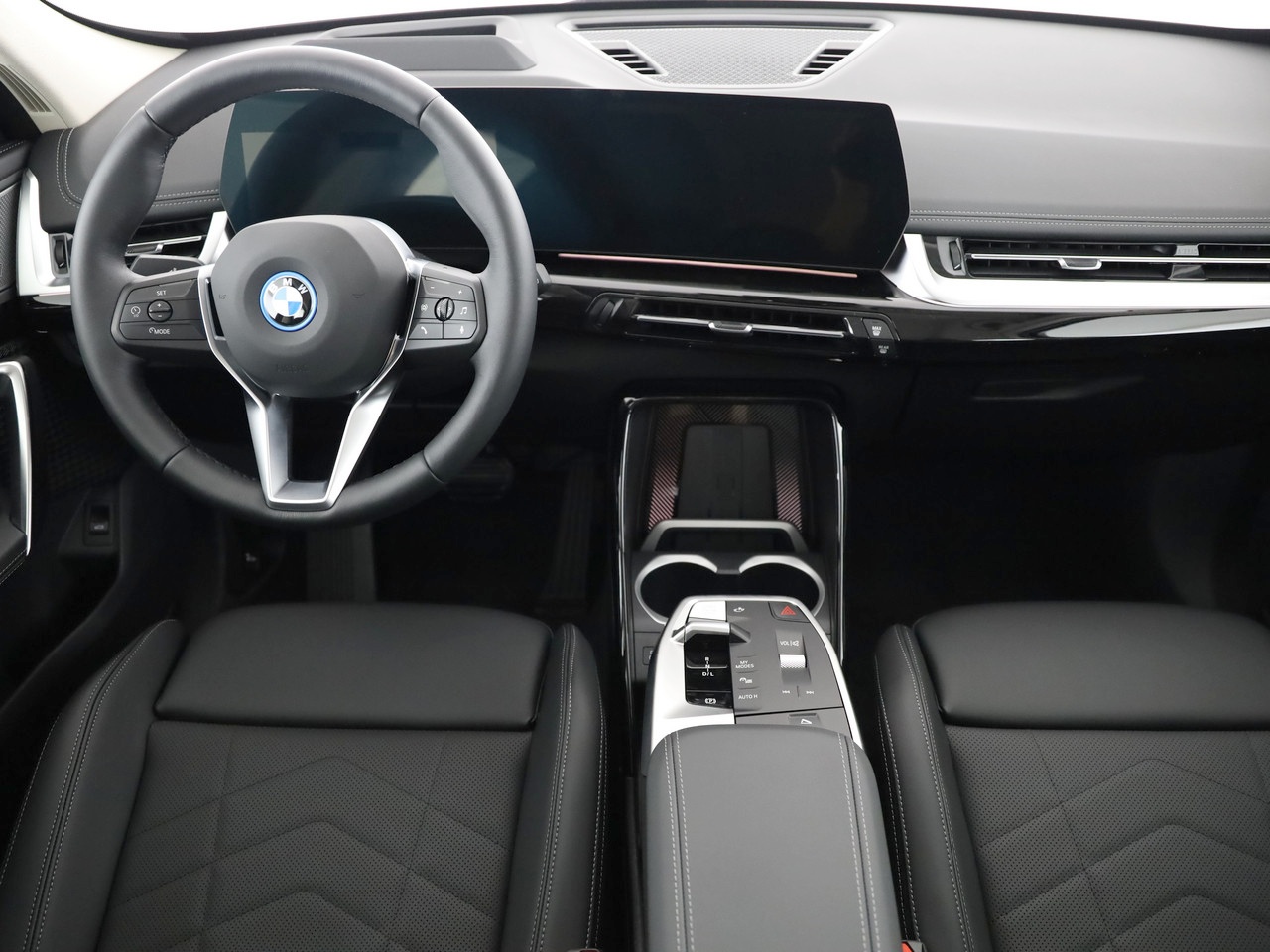 BMW X1 xDrive 25e xLine-image-4