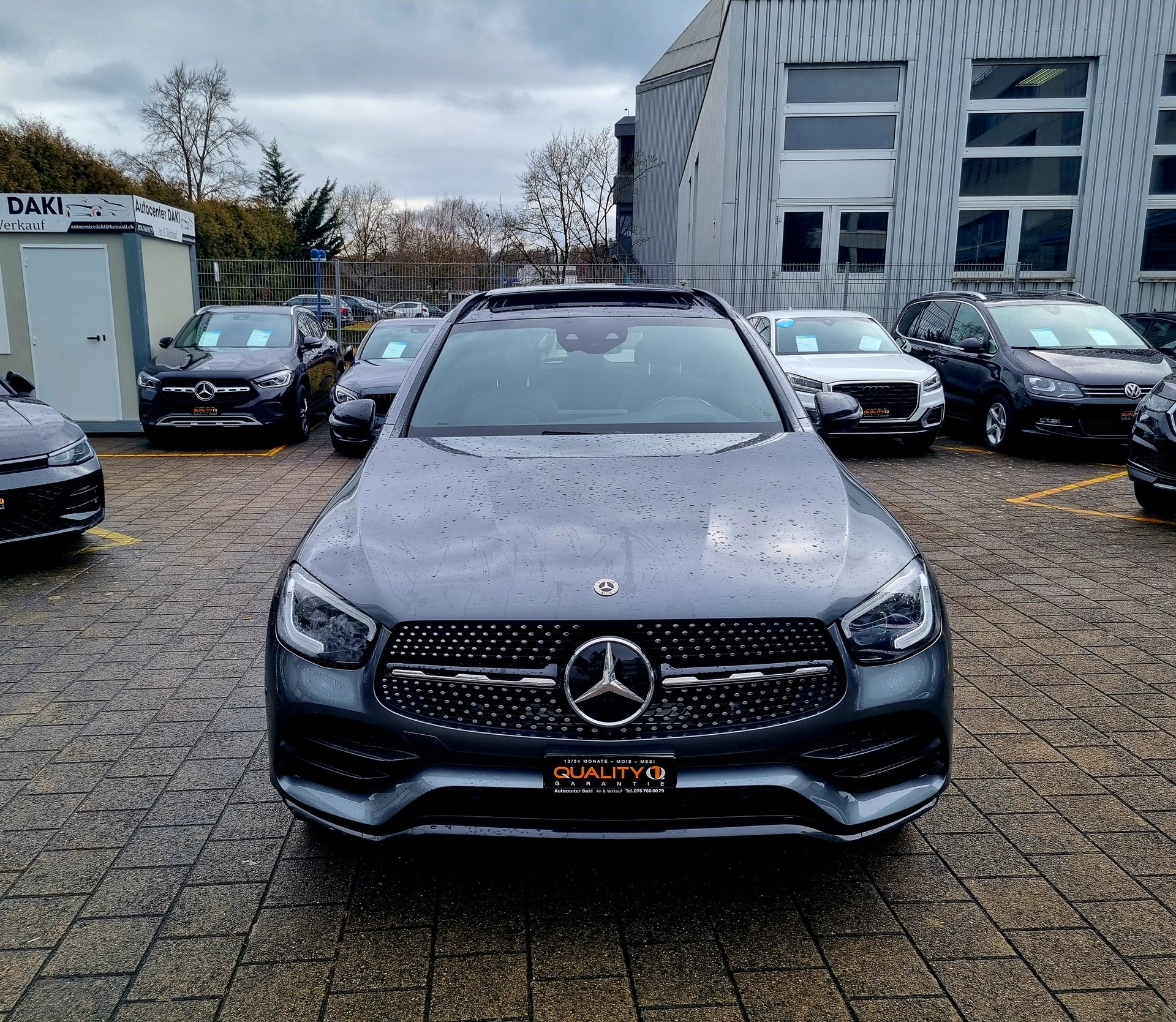 MERCEDES-BENZ GLC 300 d AMG Line Plus 4Matic 9G-Tronic-image-2