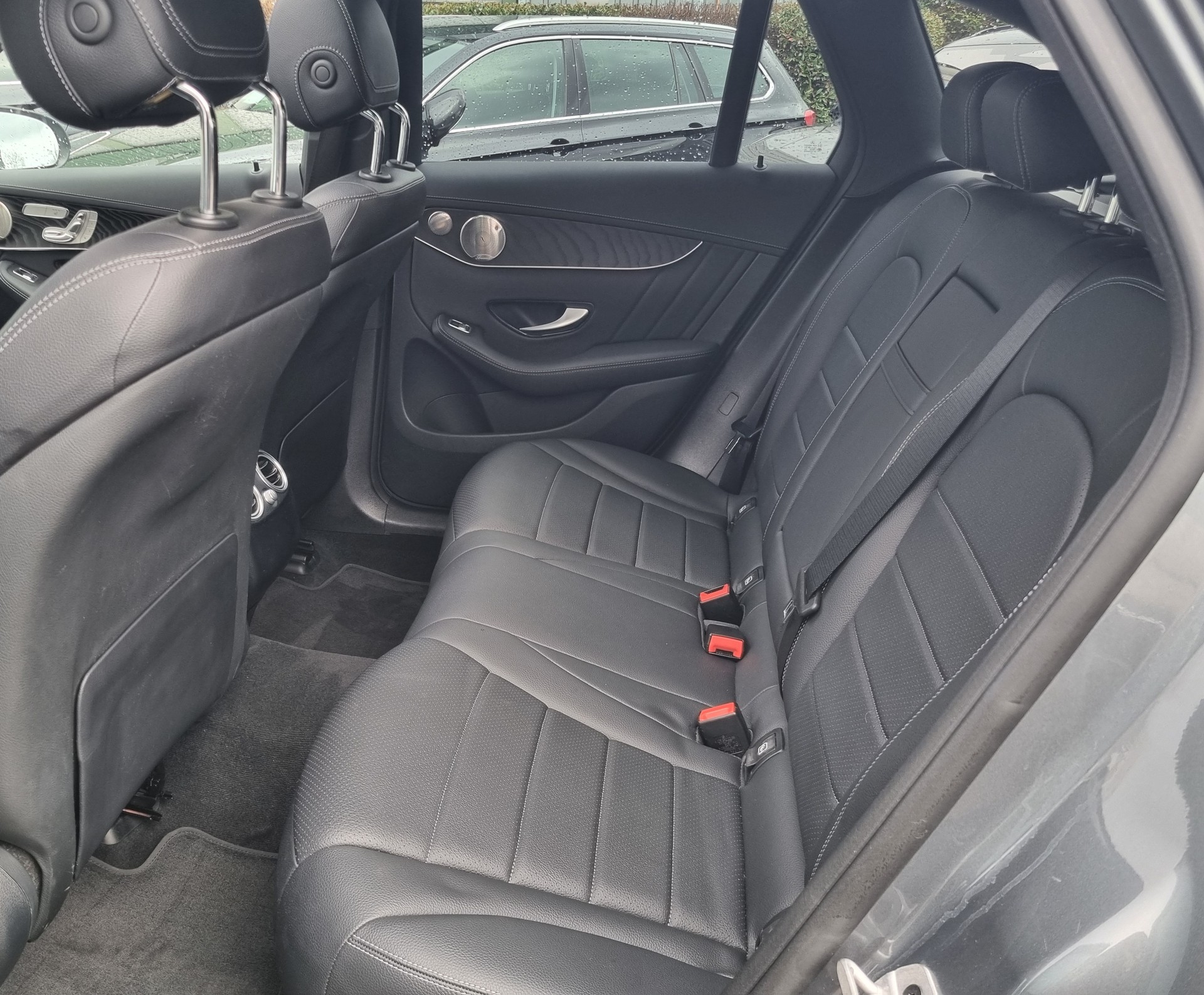 MERCEDES-BENZ GLC 300 d AMG Line Plus 4Matic 9G-Tronic-image-7