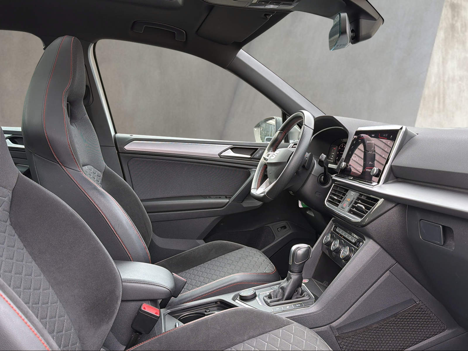 SEAT Tarraco 2.0 TSI 4Drive DSG Swiss FR-image-5