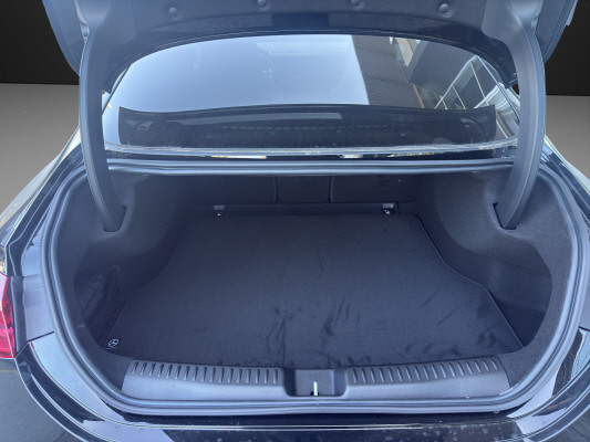 MERCEDES-BENZ CLA 220 8G-DCT 4Matic-image-10