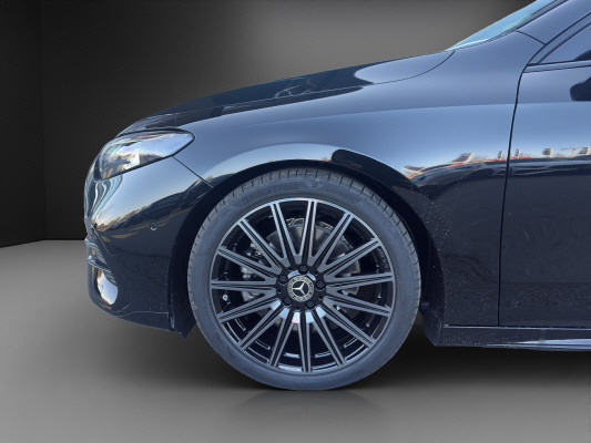 MERCEDES-BENZ CLA 220 8G-DCT 4Matic-image-5
