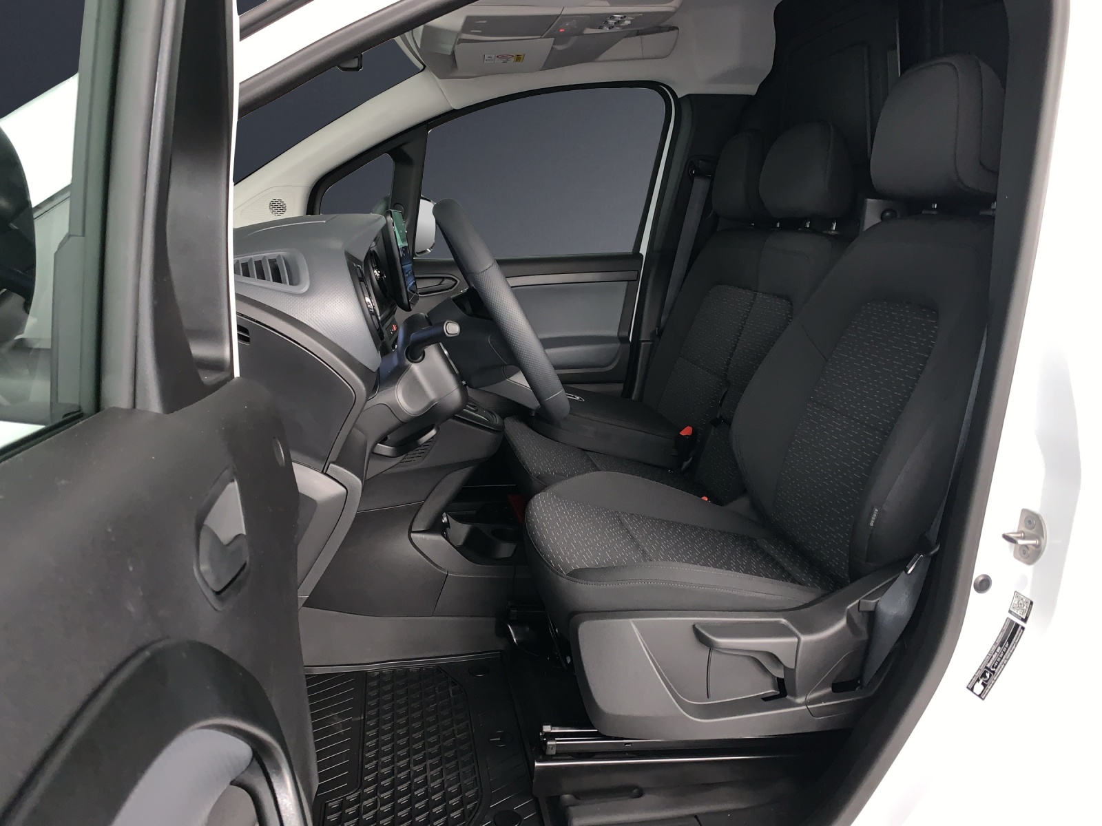 MERCEDES-BENZ eCitan 45kWh Pro-image-5
