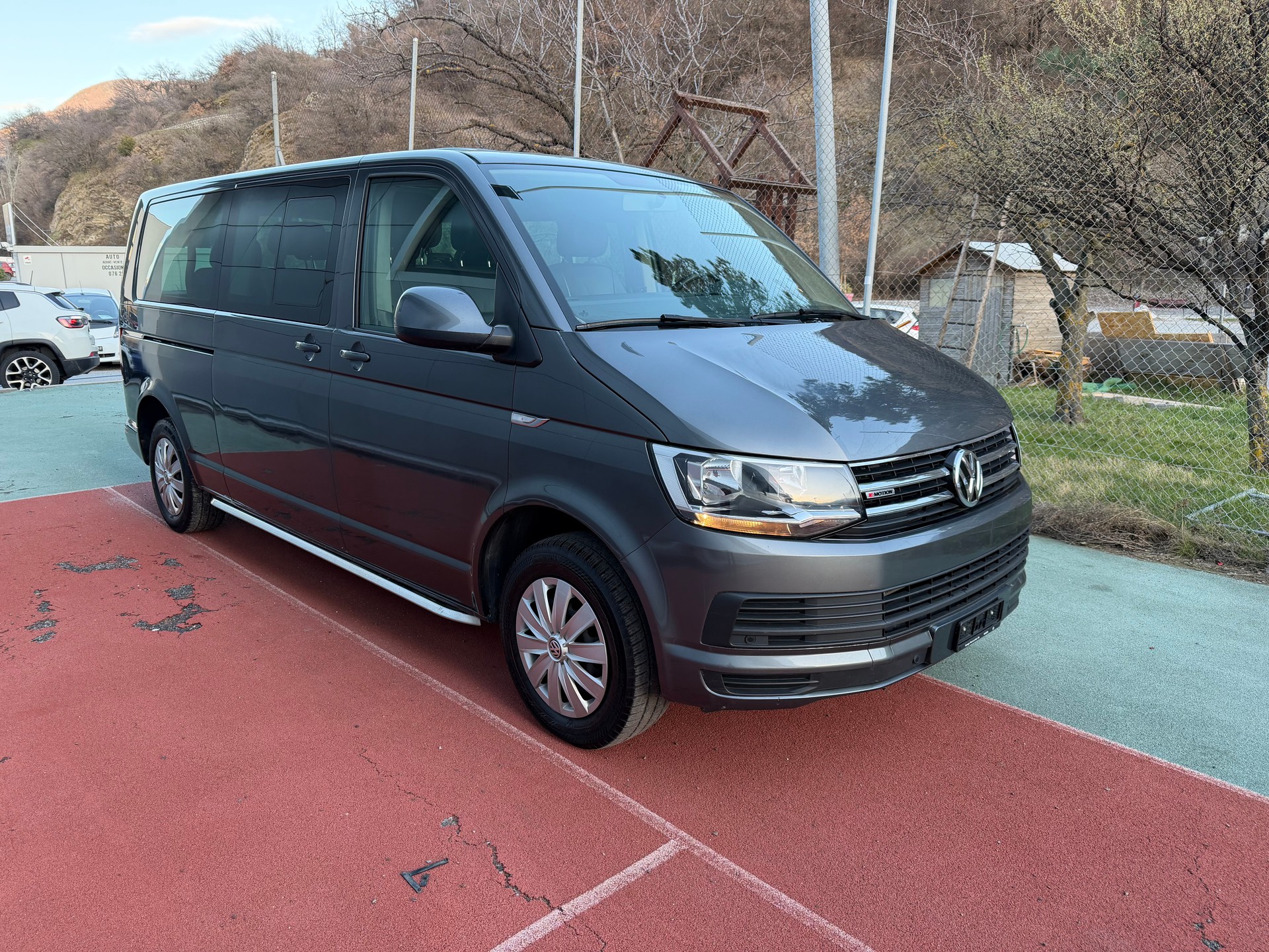 VW T6 2.0 TDI 4Motion-image-1