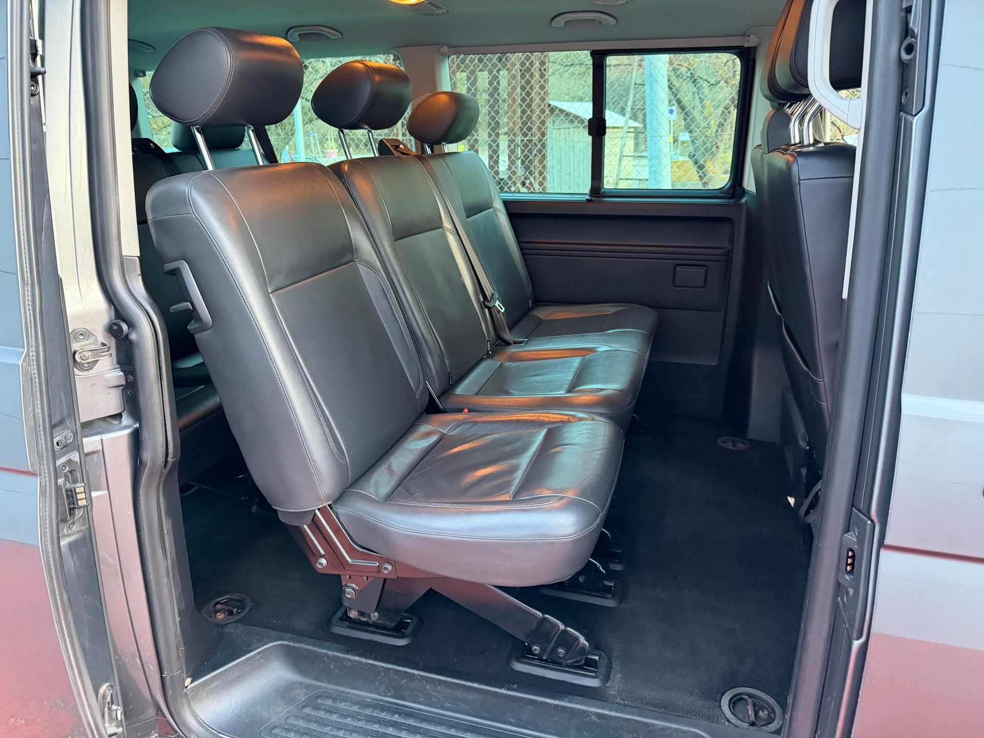 VW T6 2.0 TDI 4Motion-image-10