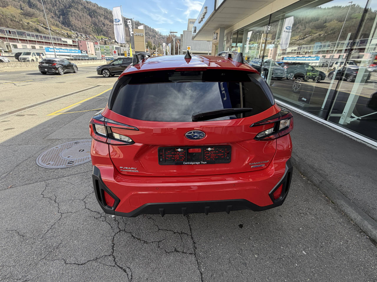 SUBARU Crosstrek 2.0i e-Boxer Swiss Plus-image-6