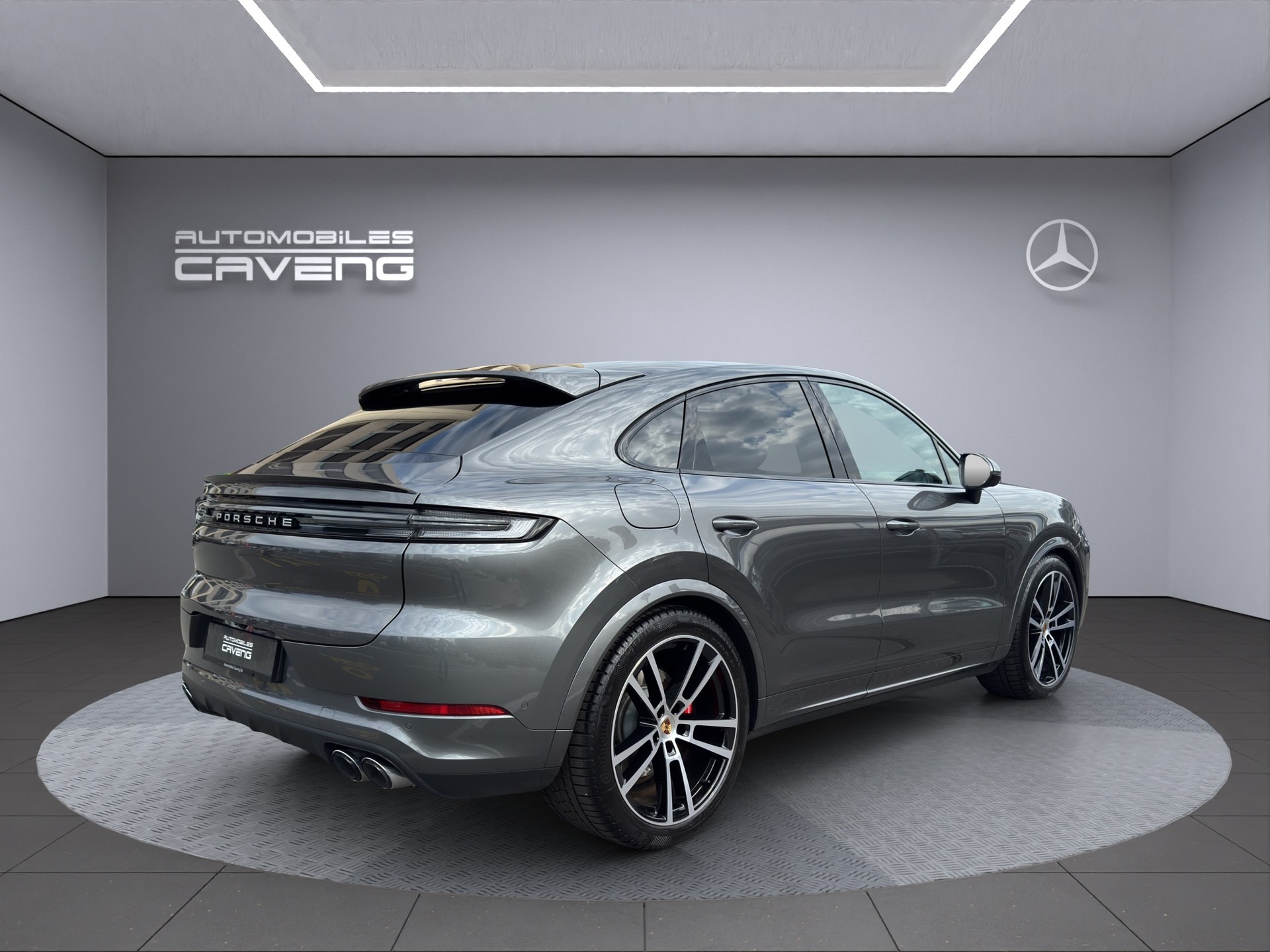 PORSCHE Cayenne S Coupé E-Hybrid Tiptronic-image-4