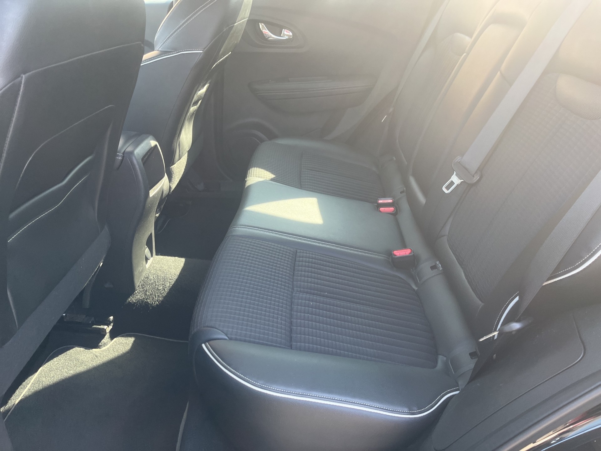 RENAULT Kadjar 1.2 16V Turbo Bose-image-13
