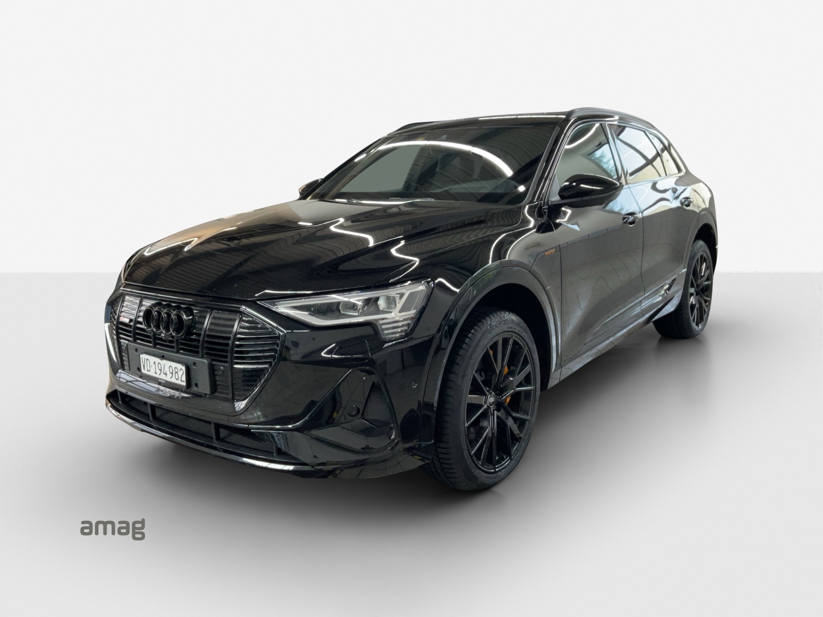 AUDI e-tron 55 S Line Black Edition quattro-image-0