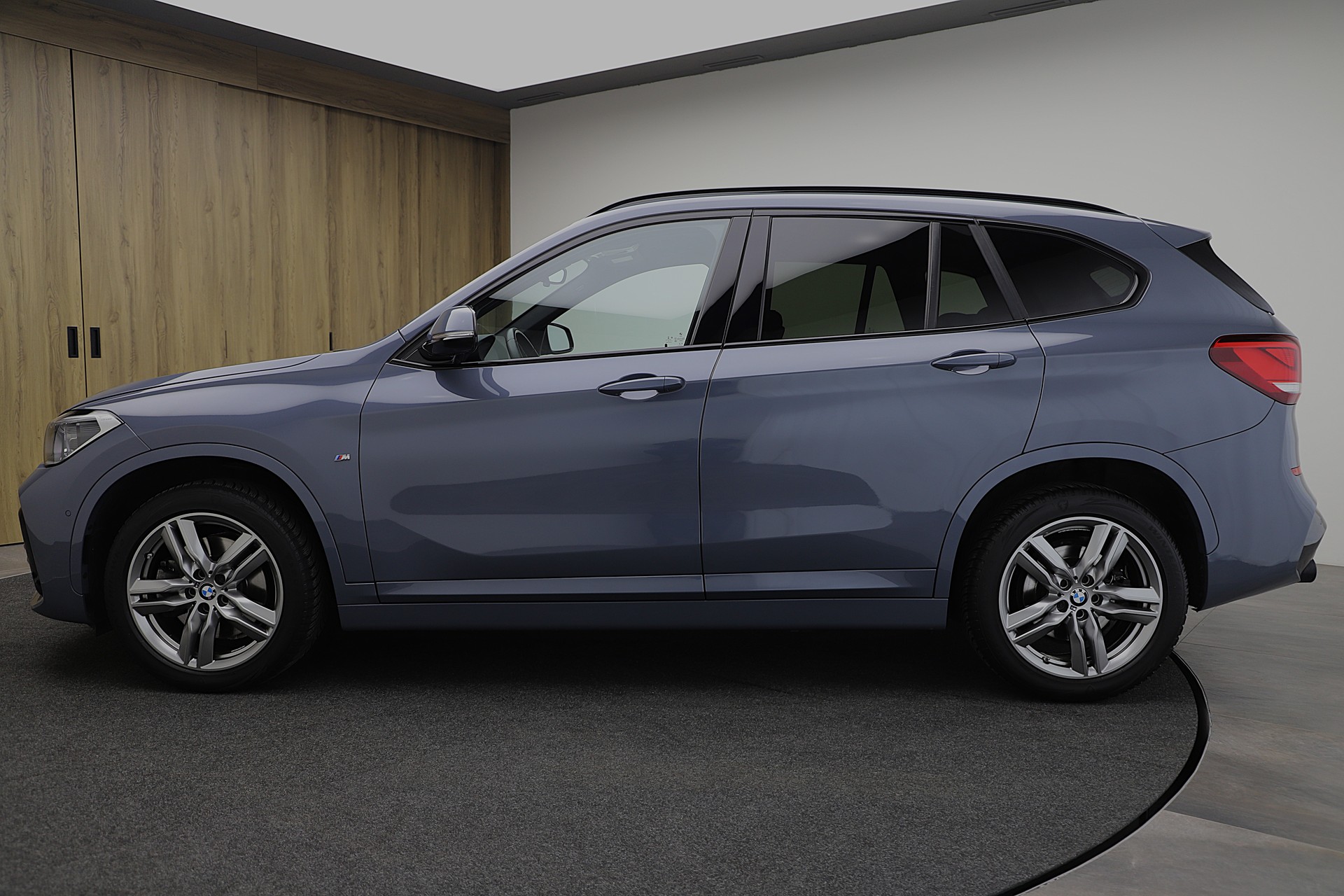 BMW X1 xDrive 25d M Sport Steptronic-image-2