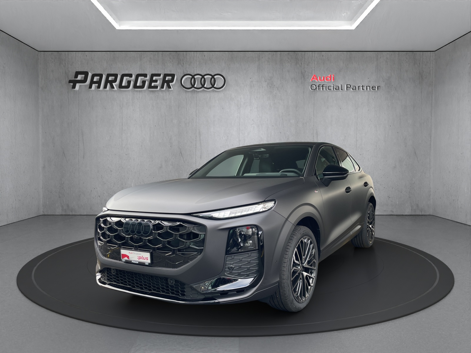 AUDI Q3 Sportback TFSI quattro 195 kW S tronic-image-0