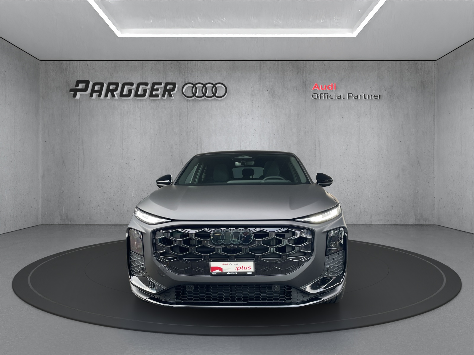 AUDI Q3 Sportback TFSI quattro 195 kW S tronic-image-1