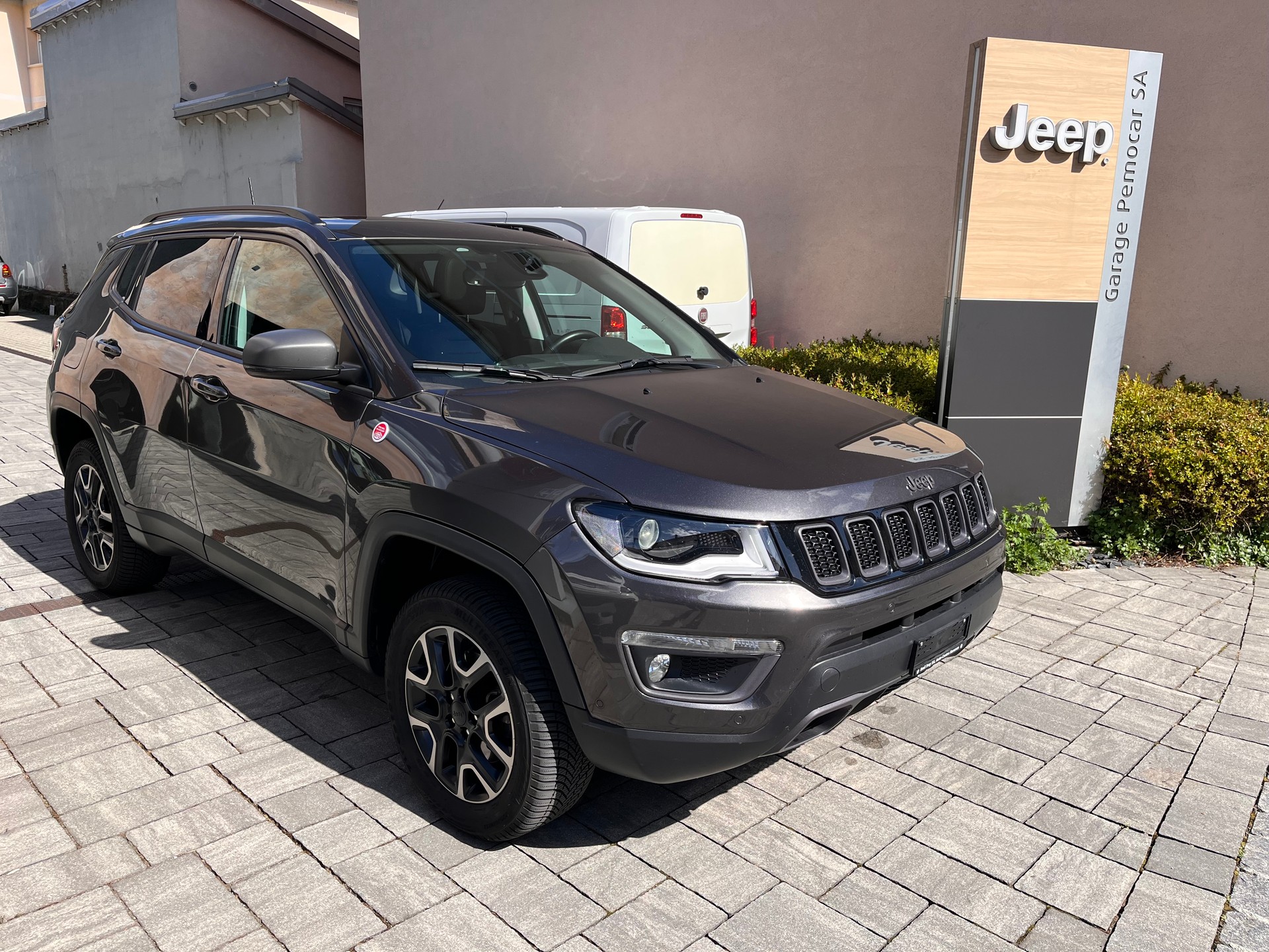JEEP Compass 2.0CRD Trailhawk AWD 9ATX-image-2