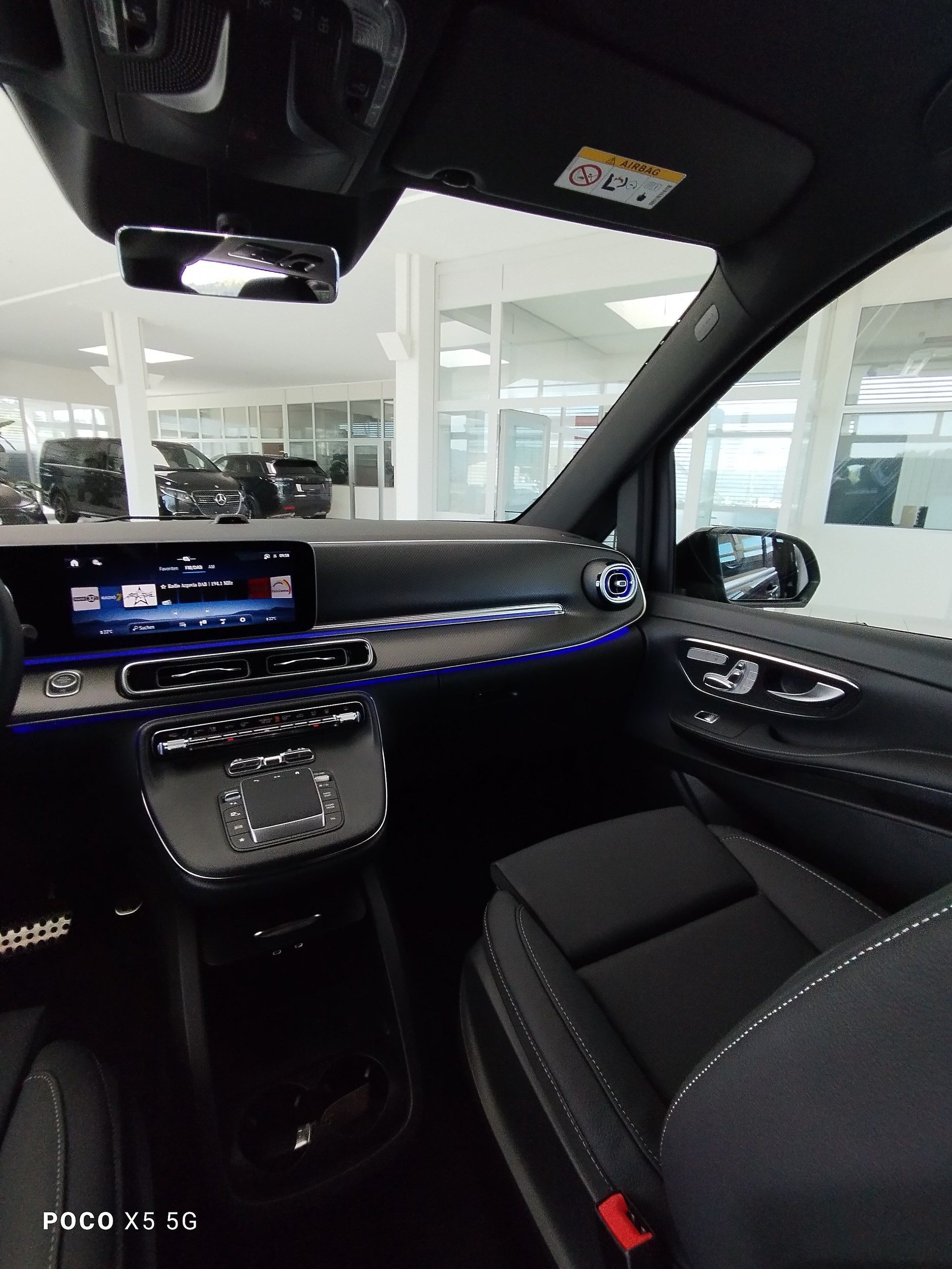 MERCEDES-BENZ V 300 d 4MATIC AVANTGARDE 3430mm E-image-12